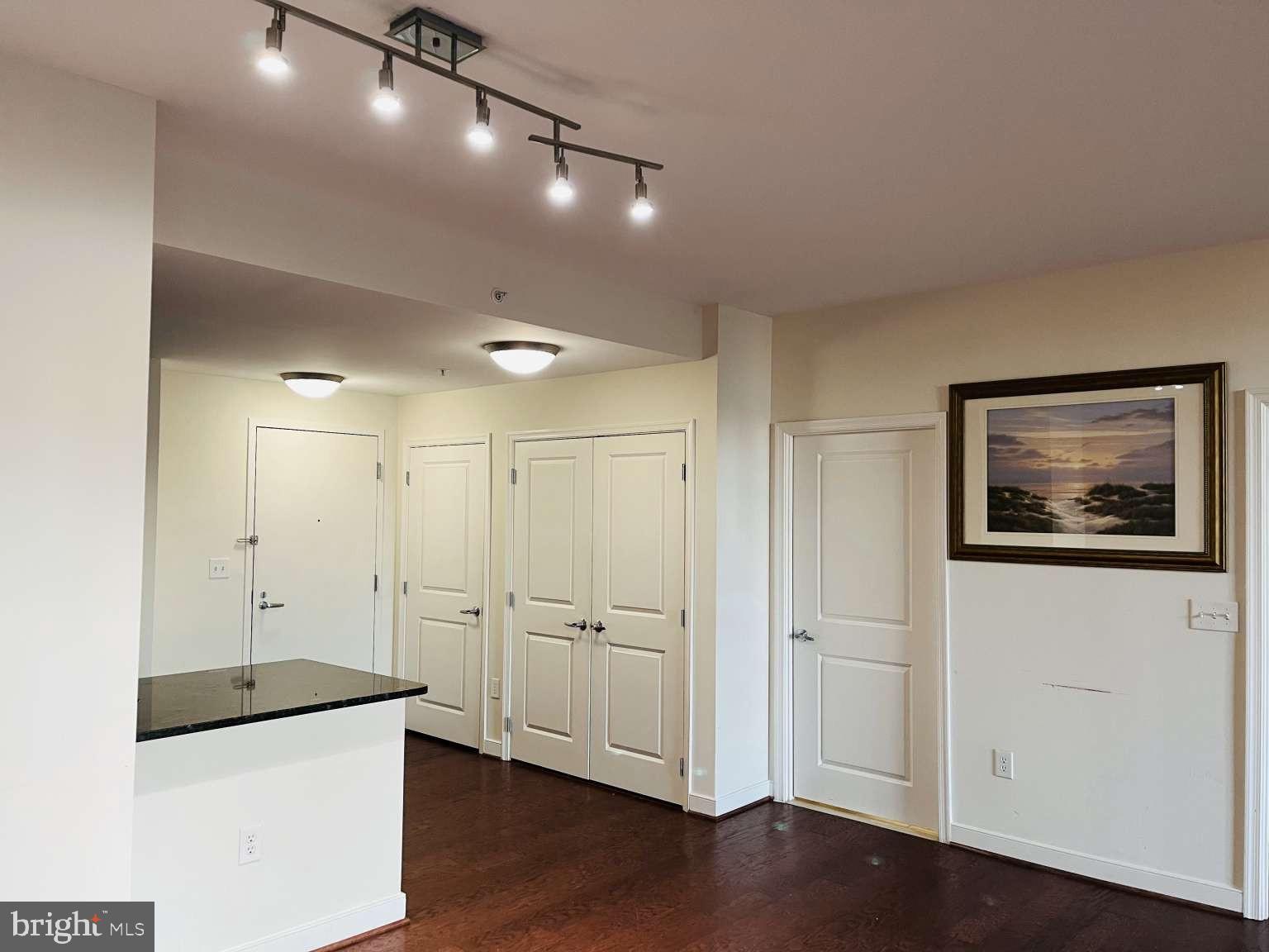 155 POTOMAC PASSAGE 502