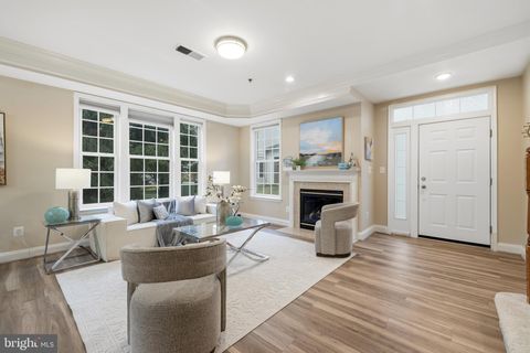 Photo of 7122 Huntley Creek Place #77A, ALEXANDRIA, VA 22306 (MLS # VAFX2294350)