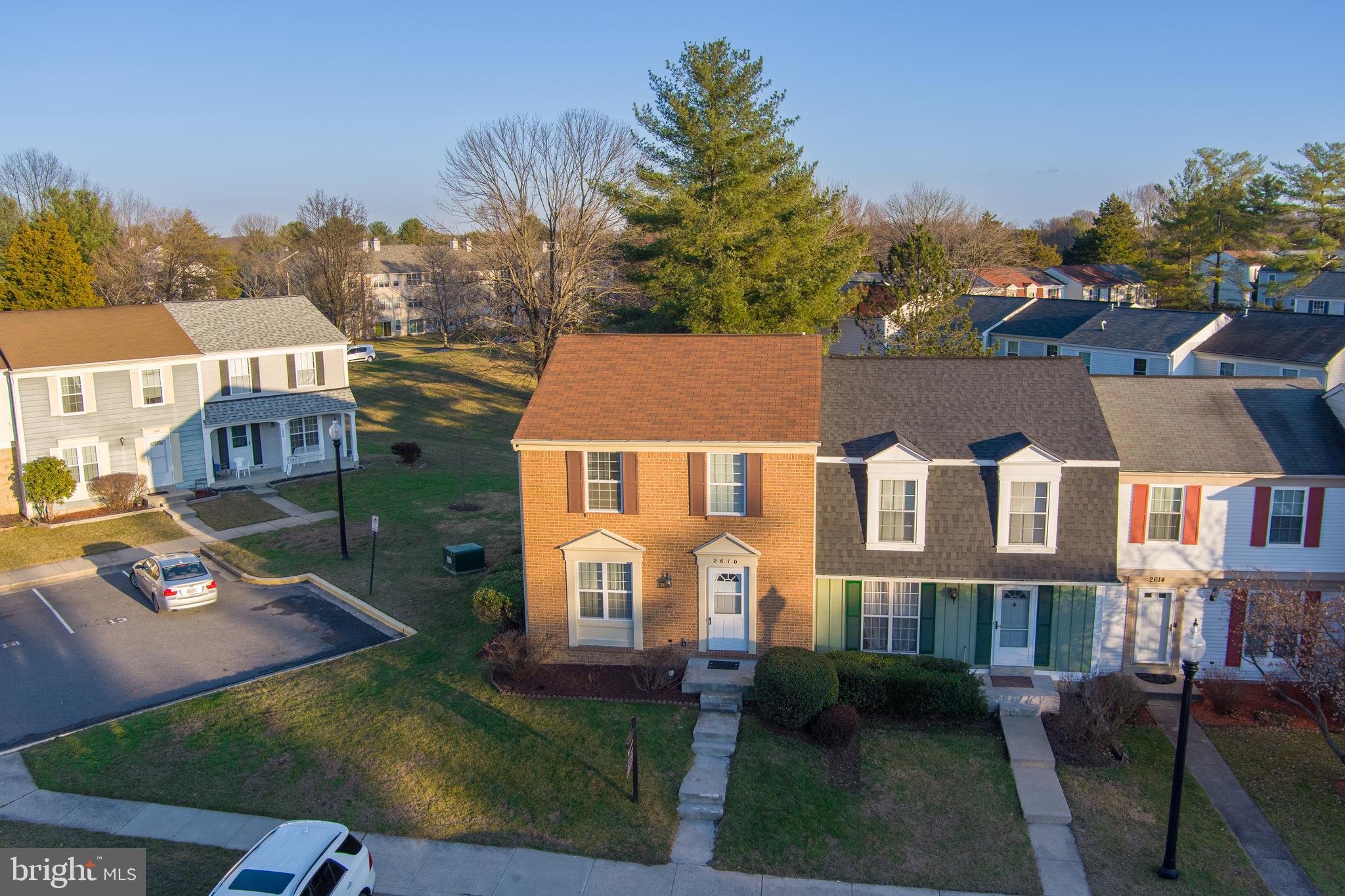 LONGMEAD - Residential