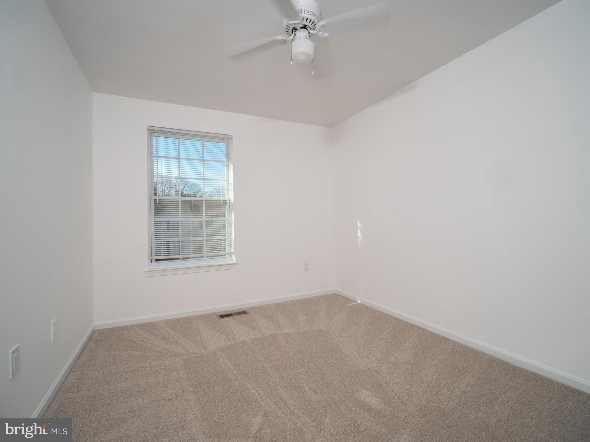 LONGMEAD - Residential