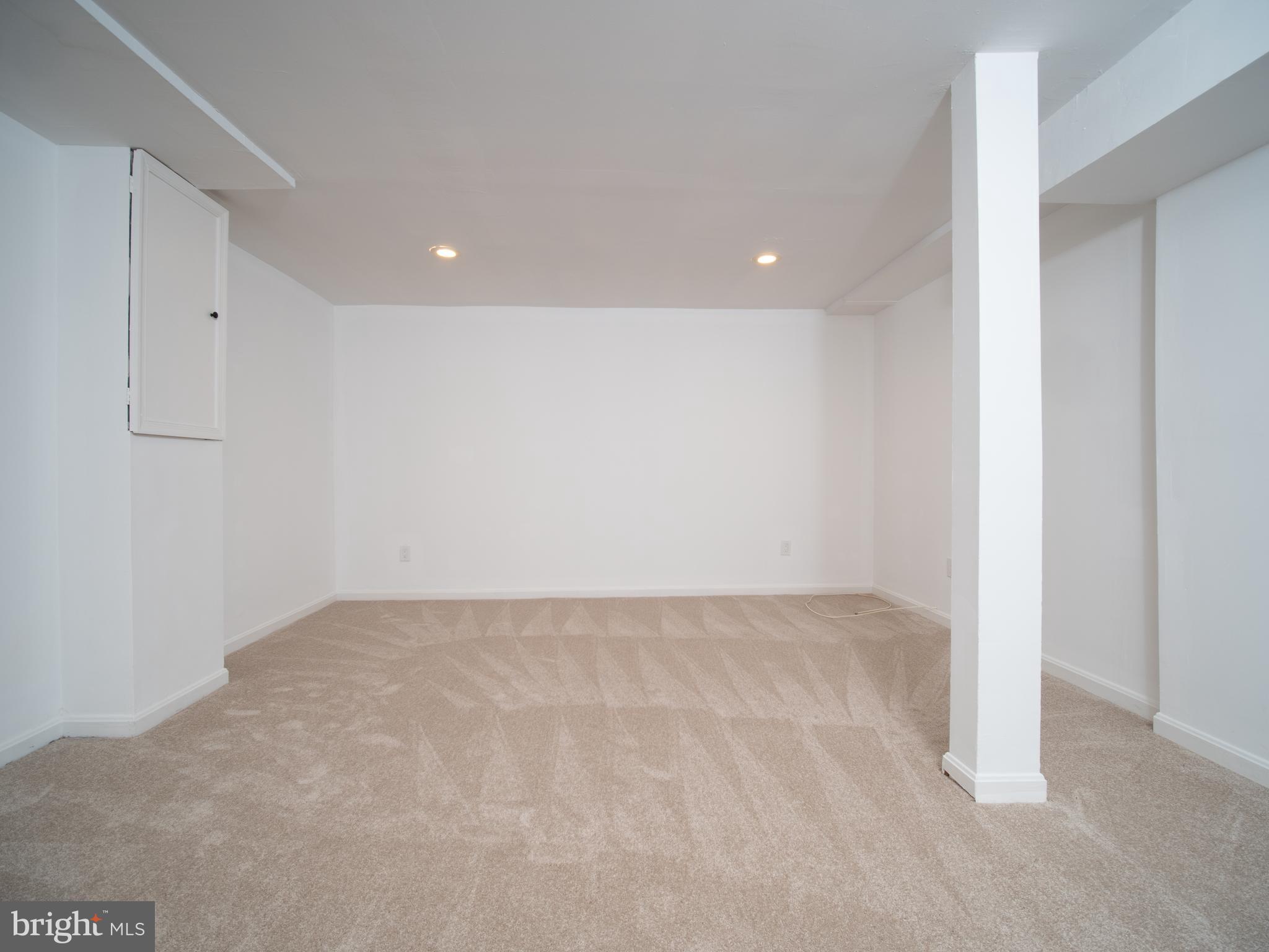 LONGMEAD - Residential