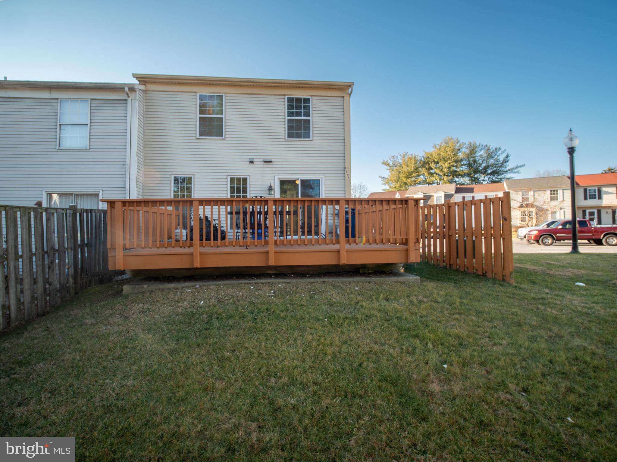 LONGMEAD - Residential