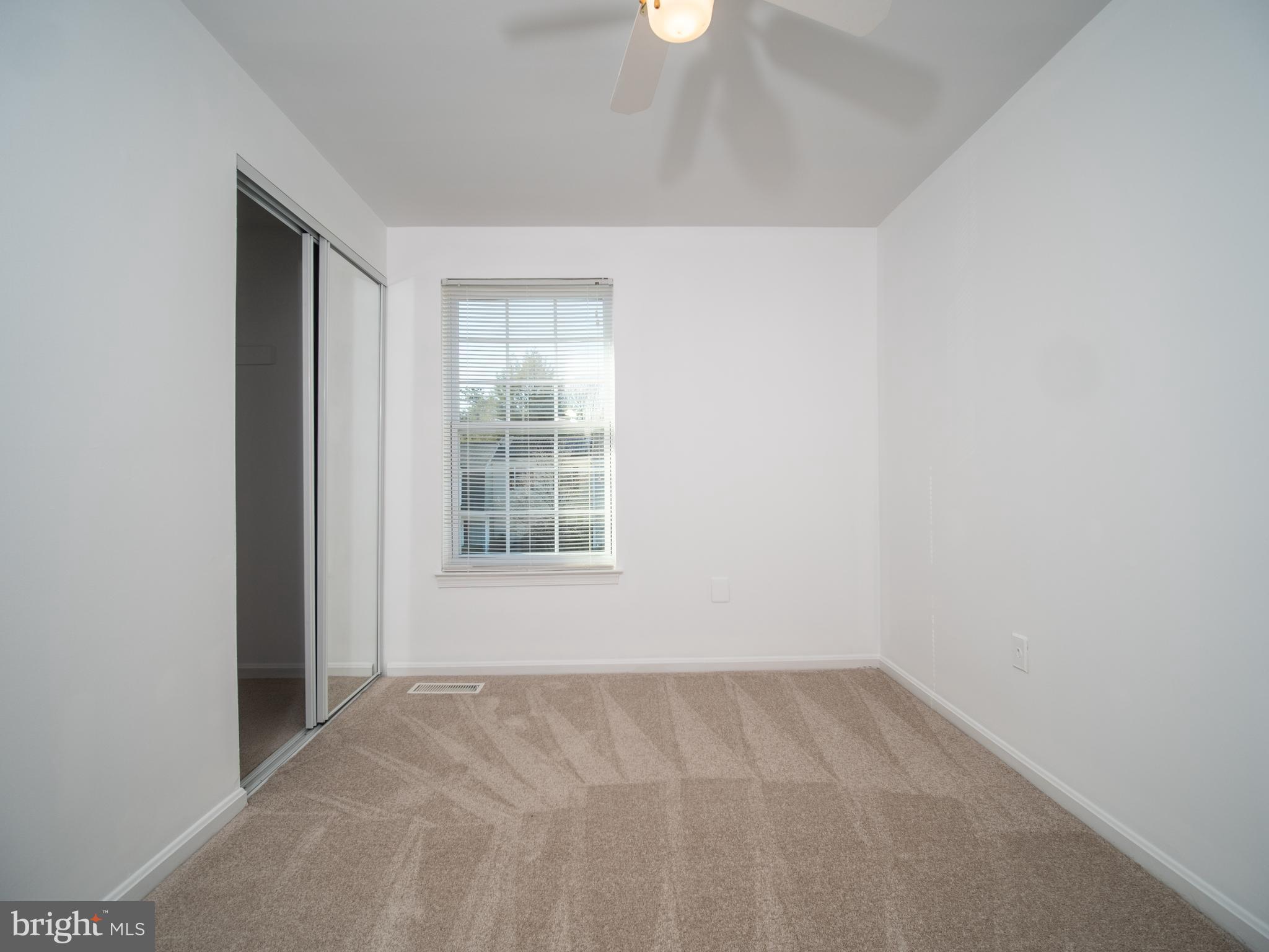 LONGMEAD - Residential