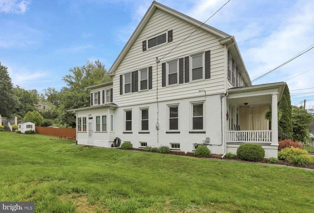 Photo of 143 E Main Street, BROWNSTOWN, PA 17508 (MLS # PALA2086088)