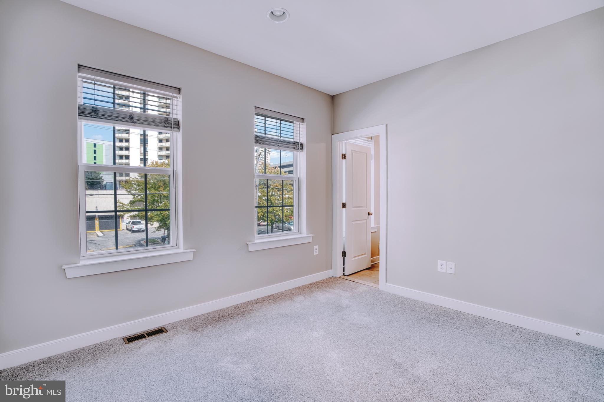 TOWSON - Residential Lease