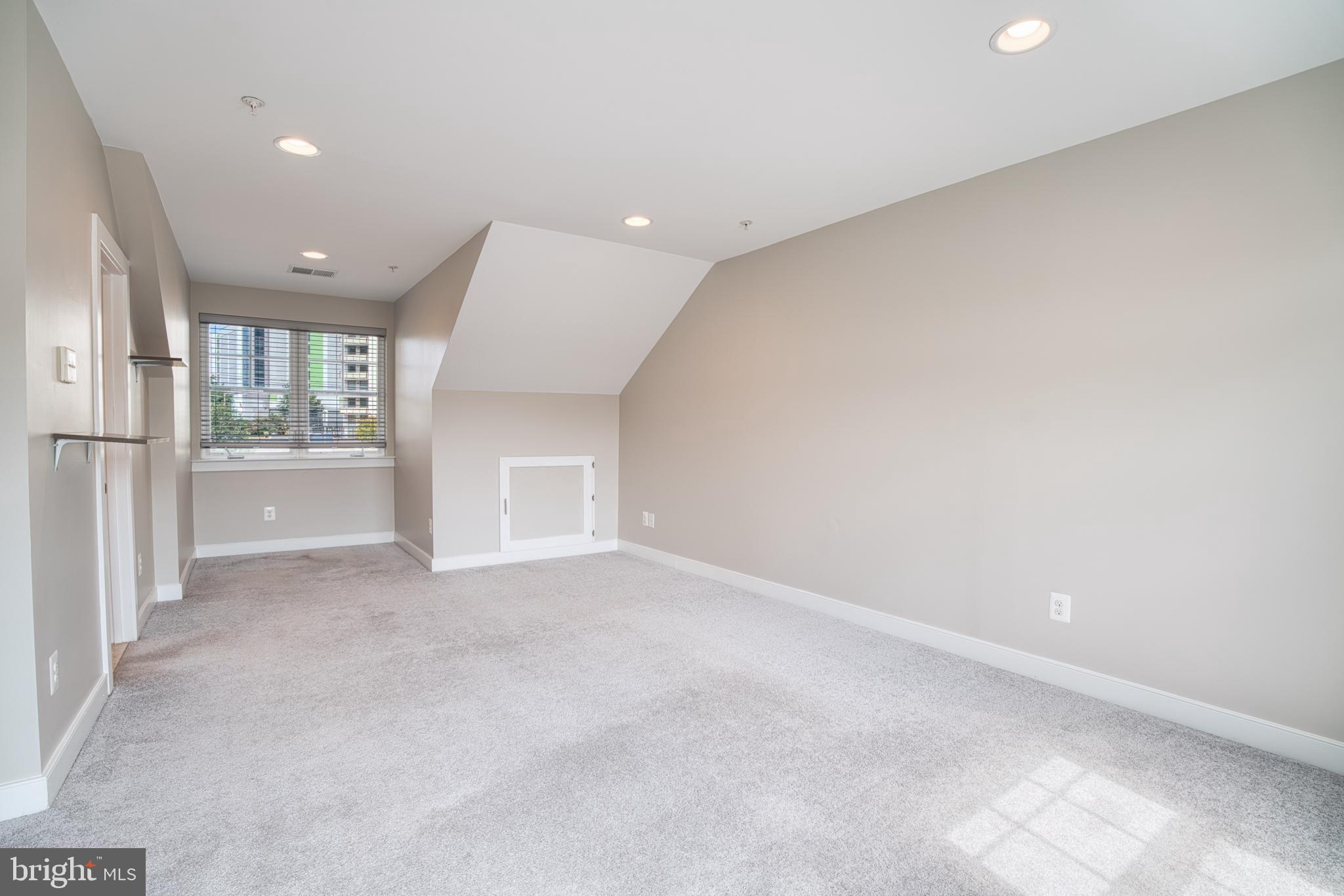 TOWSON - Residential Lease