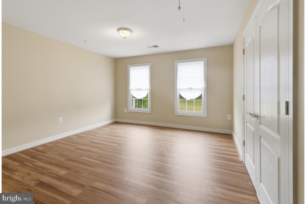 BROOKEFIELD - Residential