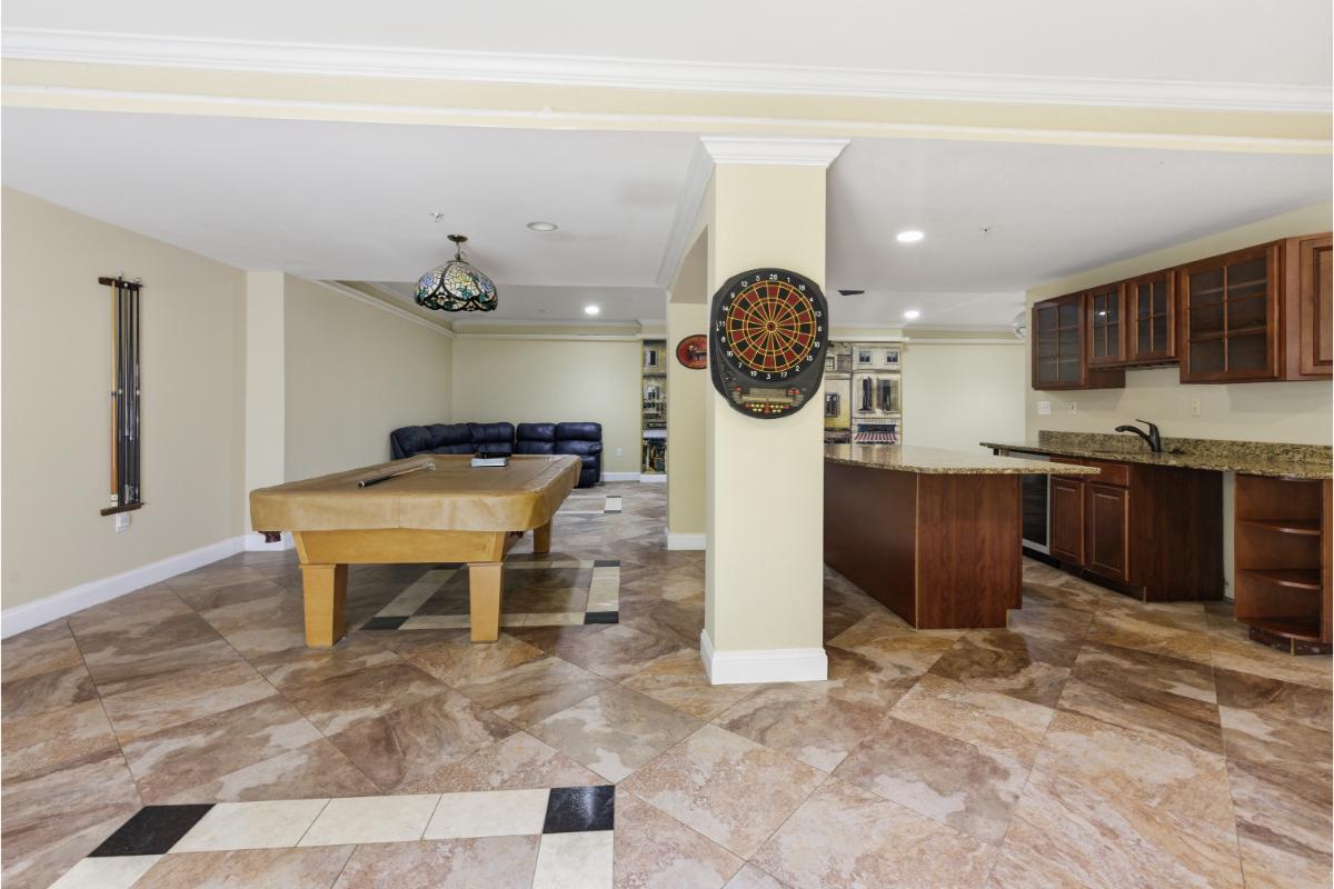 BROOKEFIELD - Residential