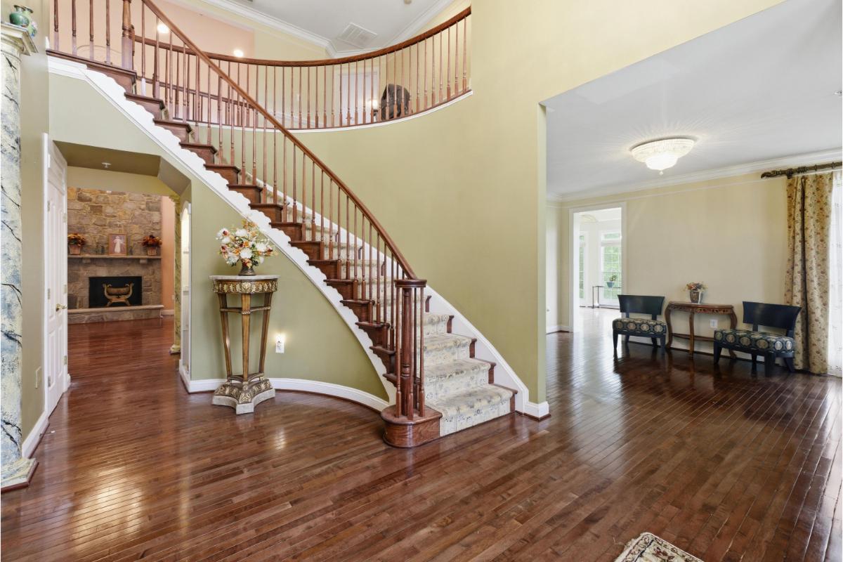 BROOKEFIELD - Residential