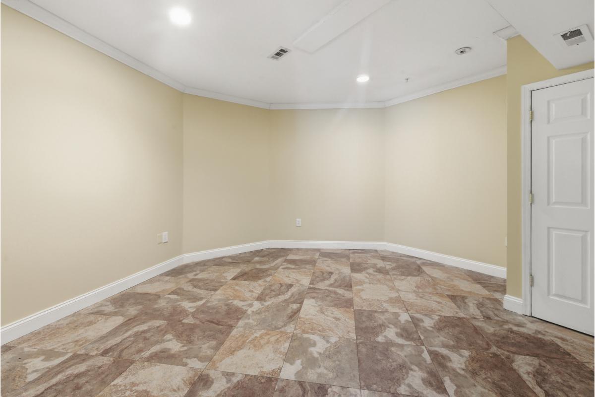 BROOKEFIELD - Residential