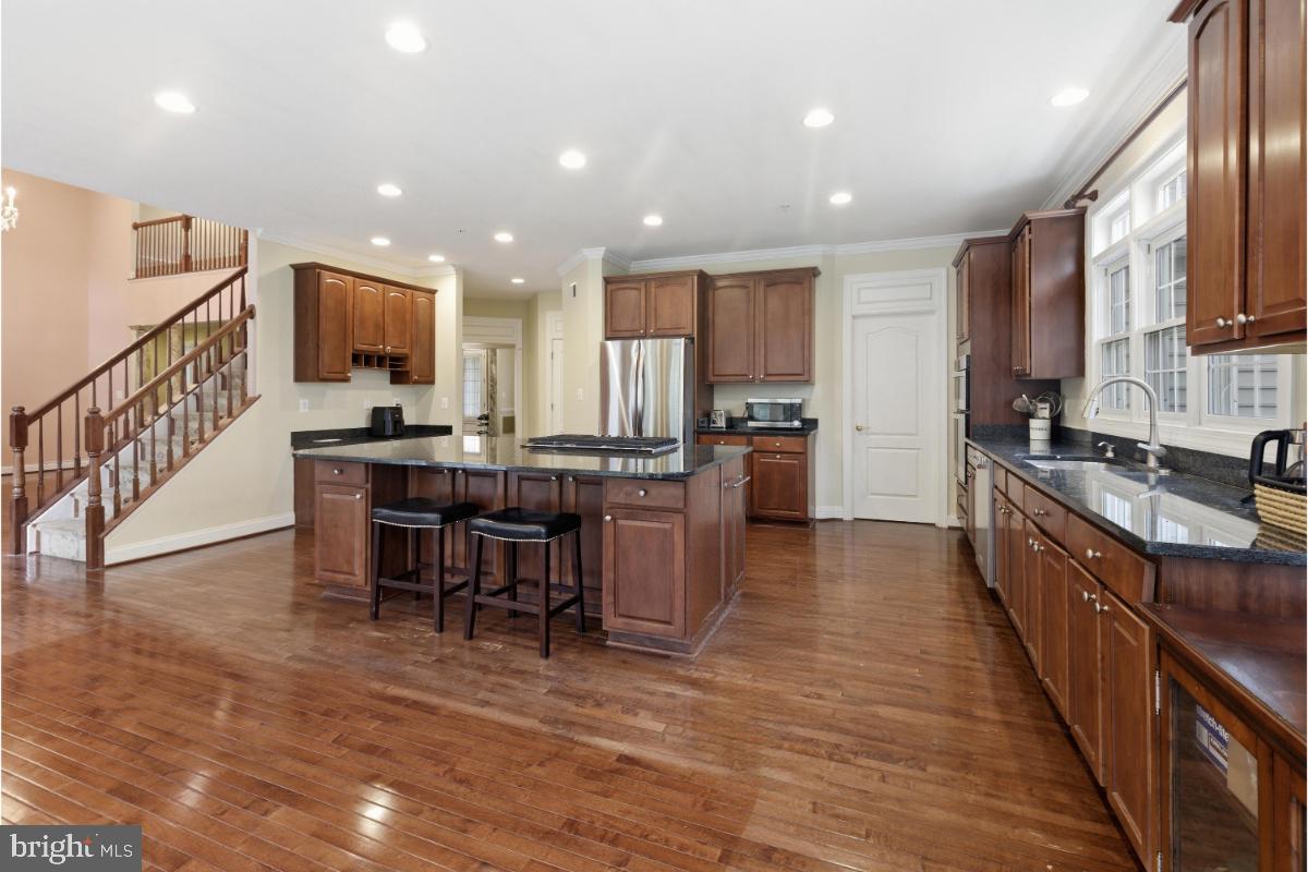 BROOKEFIELD - Residential