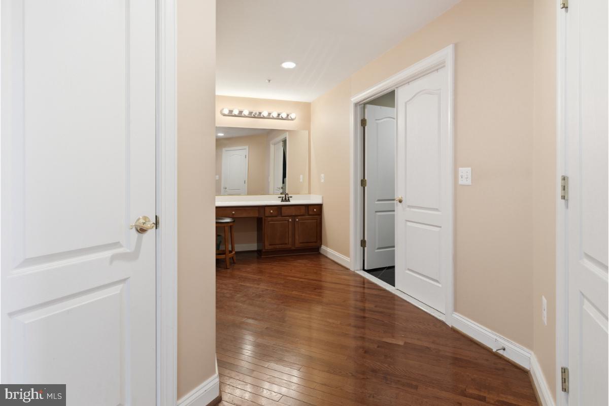BROOKEFIELD - Residential