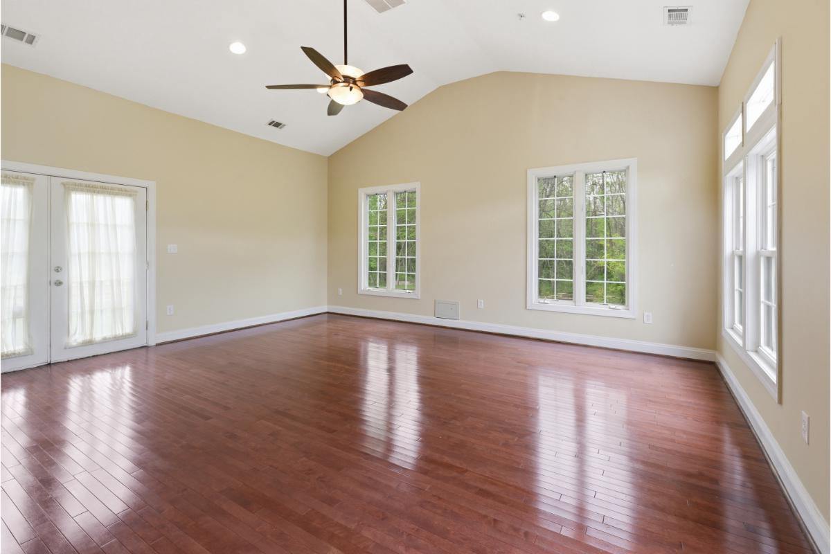 BROOKEFIELD - Residential