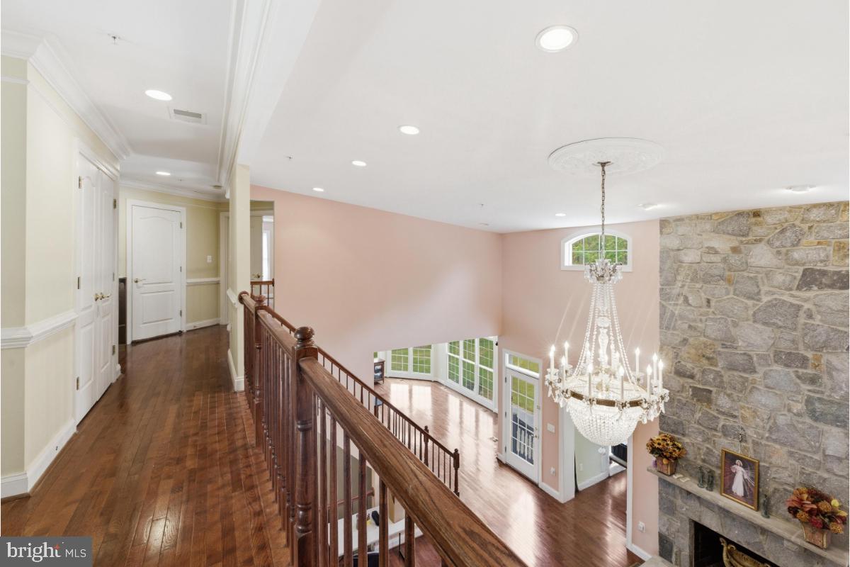 BROOKEFIELD - Residential