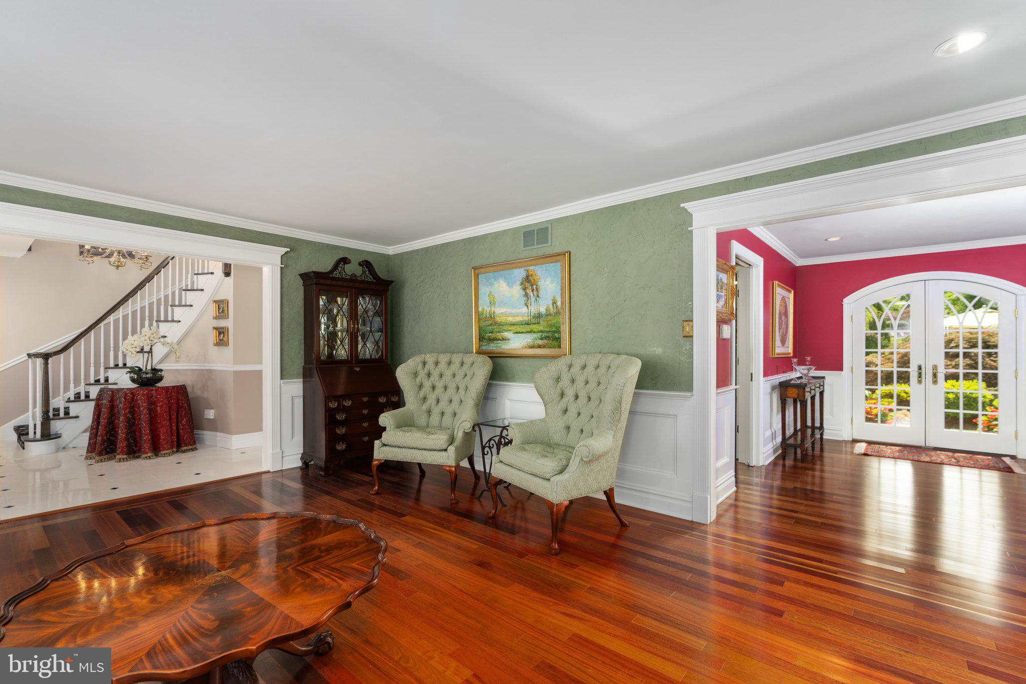 MIRROR LAKE FARMS - Residential