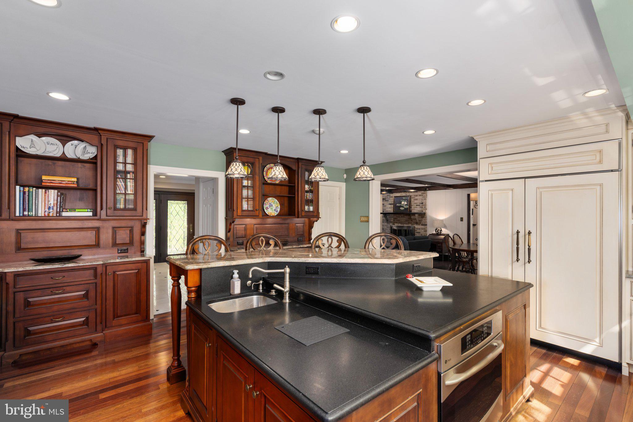 MIRROR LAKE FARMS - Residential