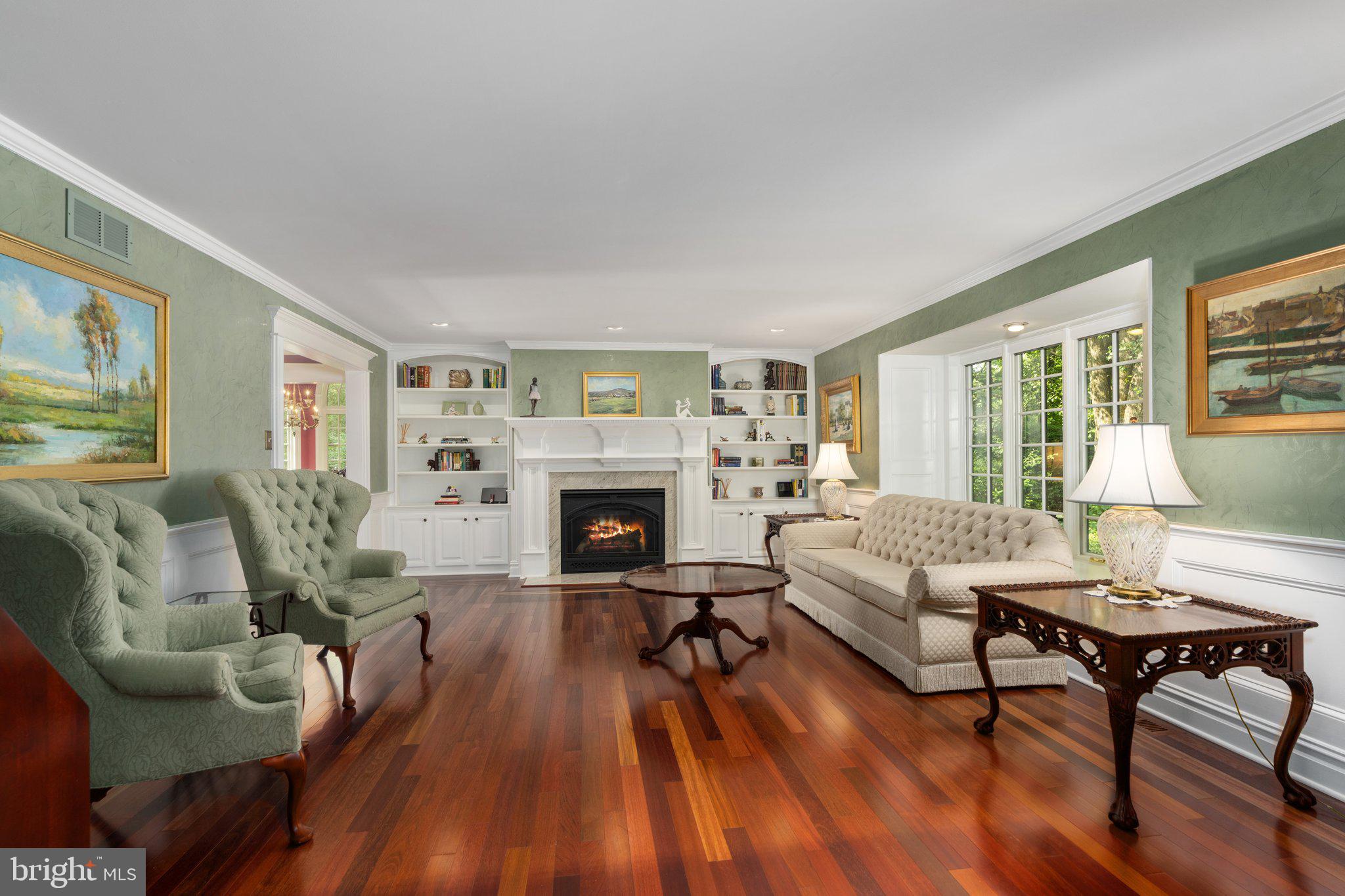 MIRROR LAKE FARMS - Residential