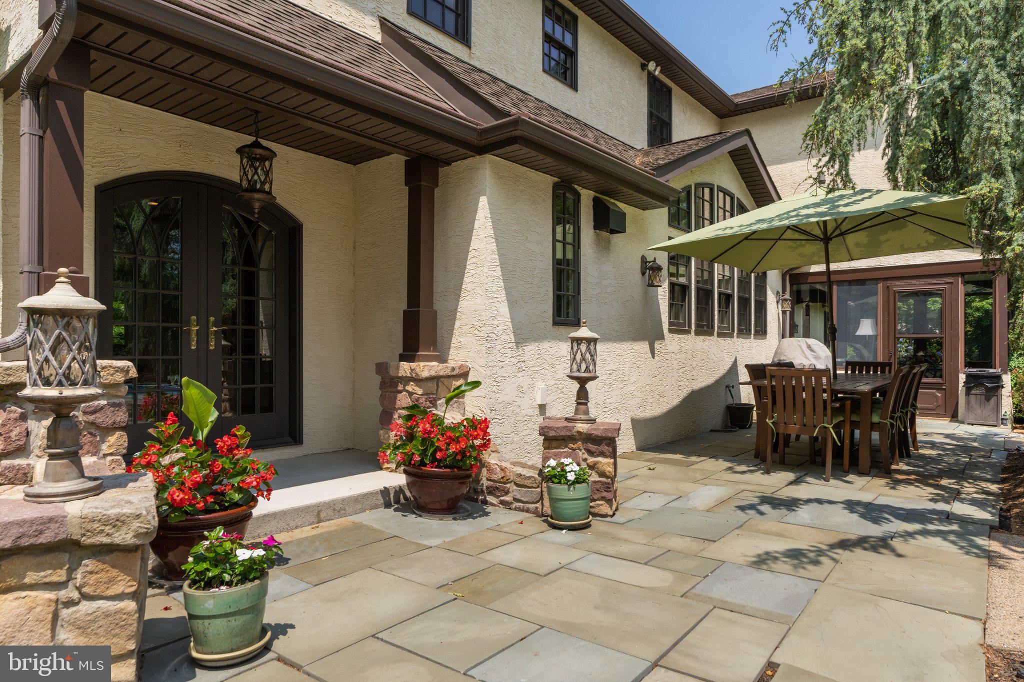 MIRROR LAKE FARMS - Residential