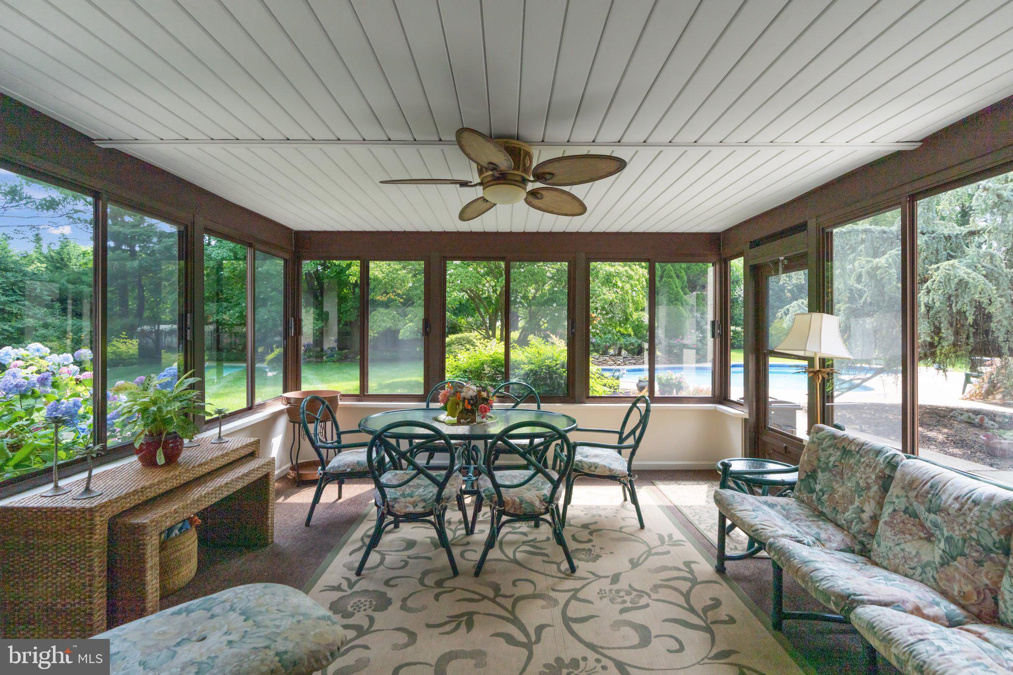 MIRROR LAKE FARMS - Residential