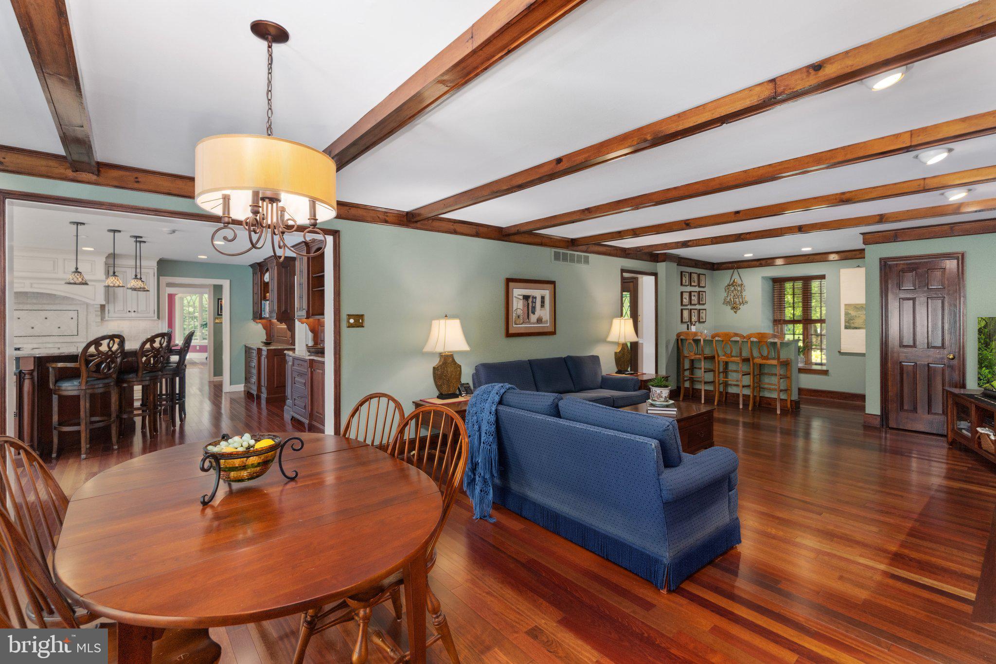 MIRROR LAKE FARMS - Residential