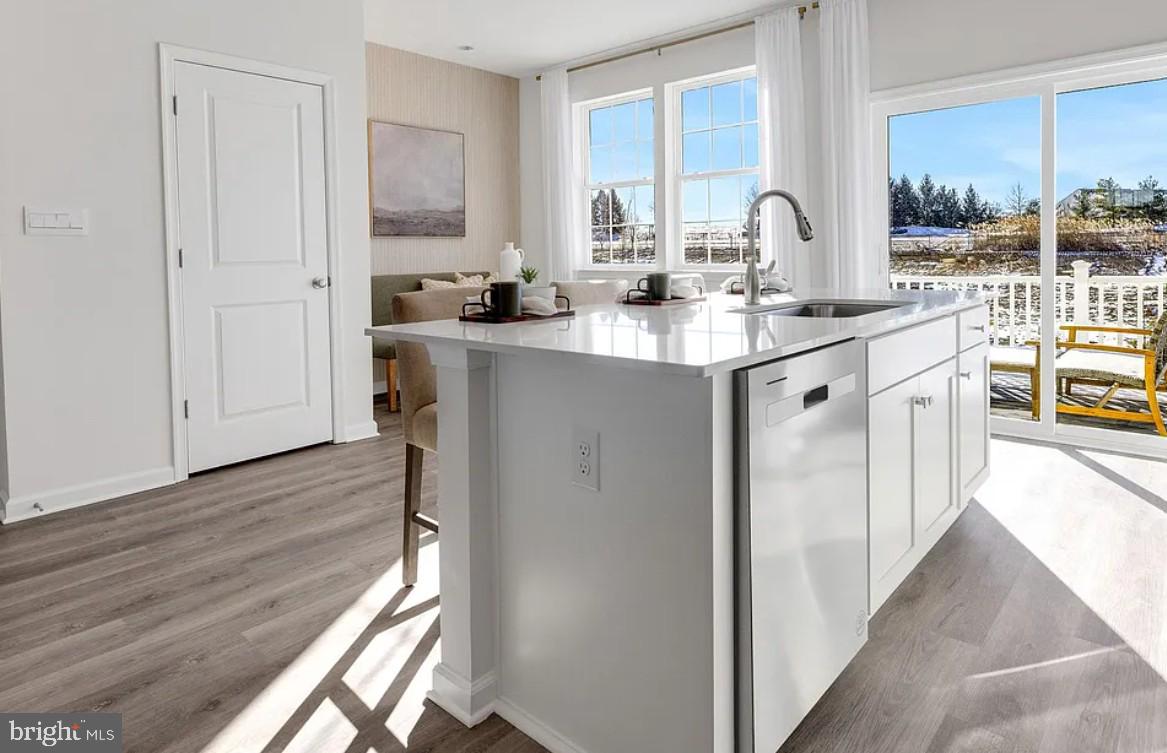 8328 ALEXANDER COURT