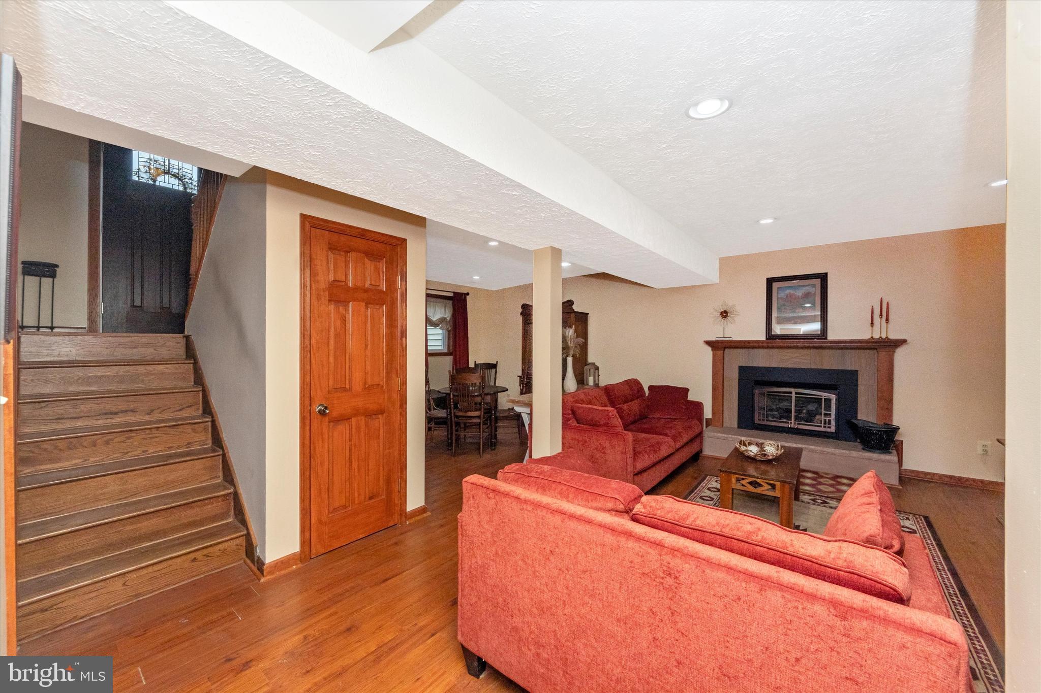 OAK GROVE - Residential