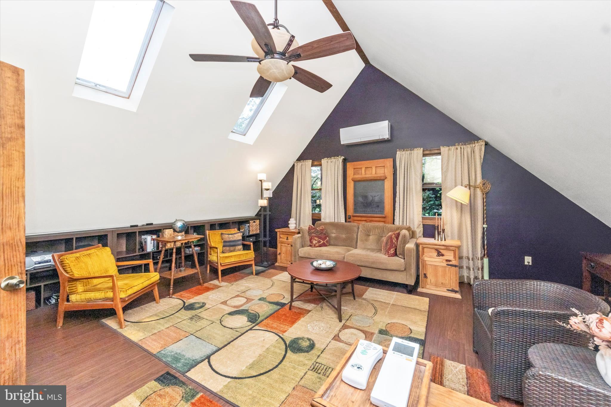 OAK GROVE - Residential