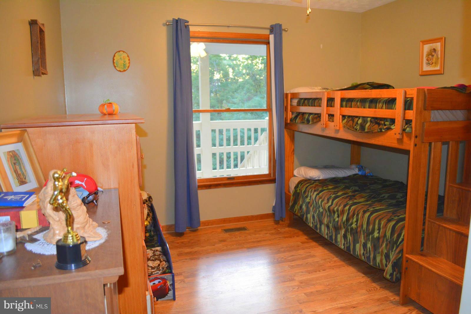 LARRY ANDREWS - Residential