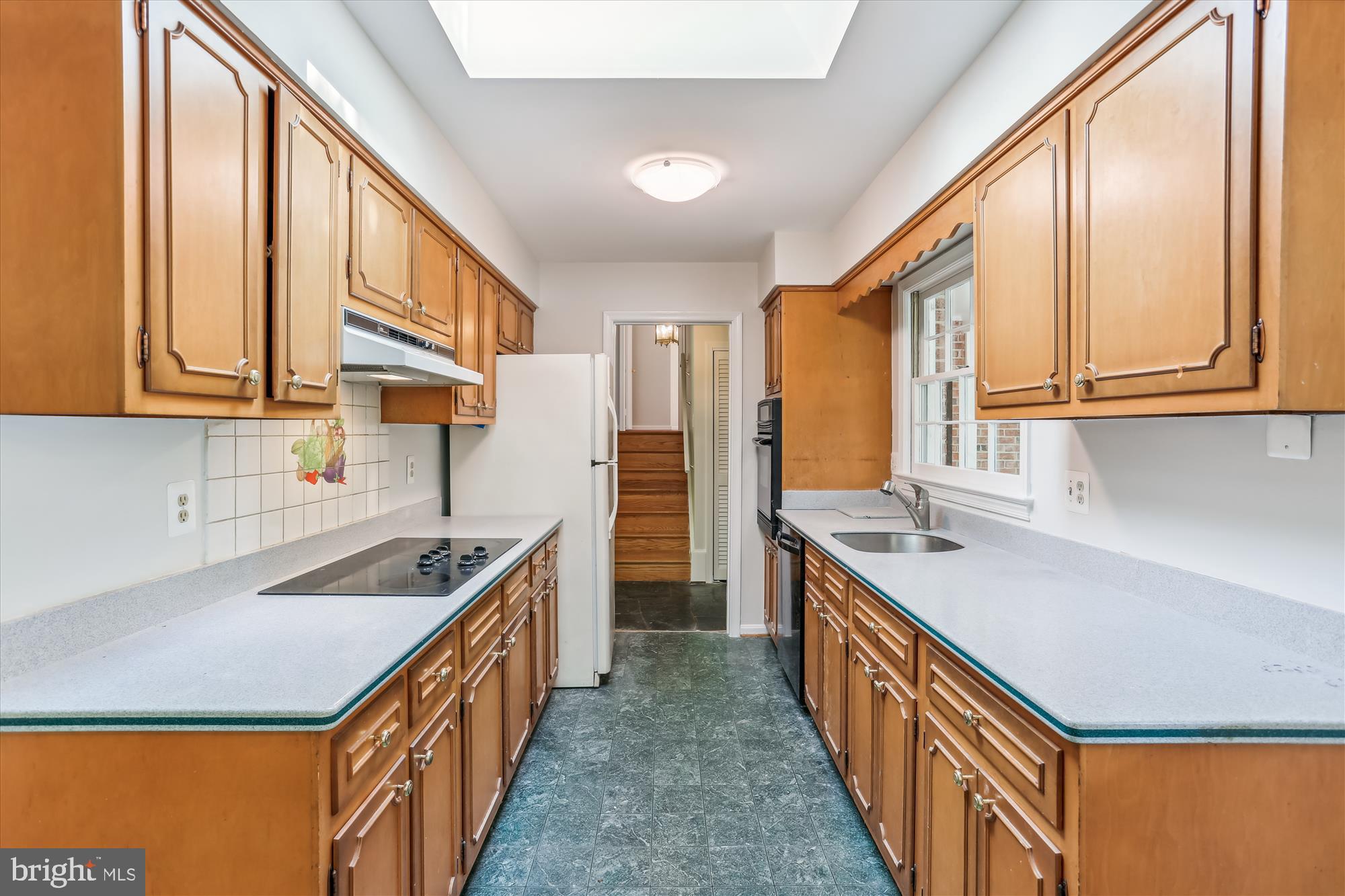 CHARRED OAK ESTATES - Residential