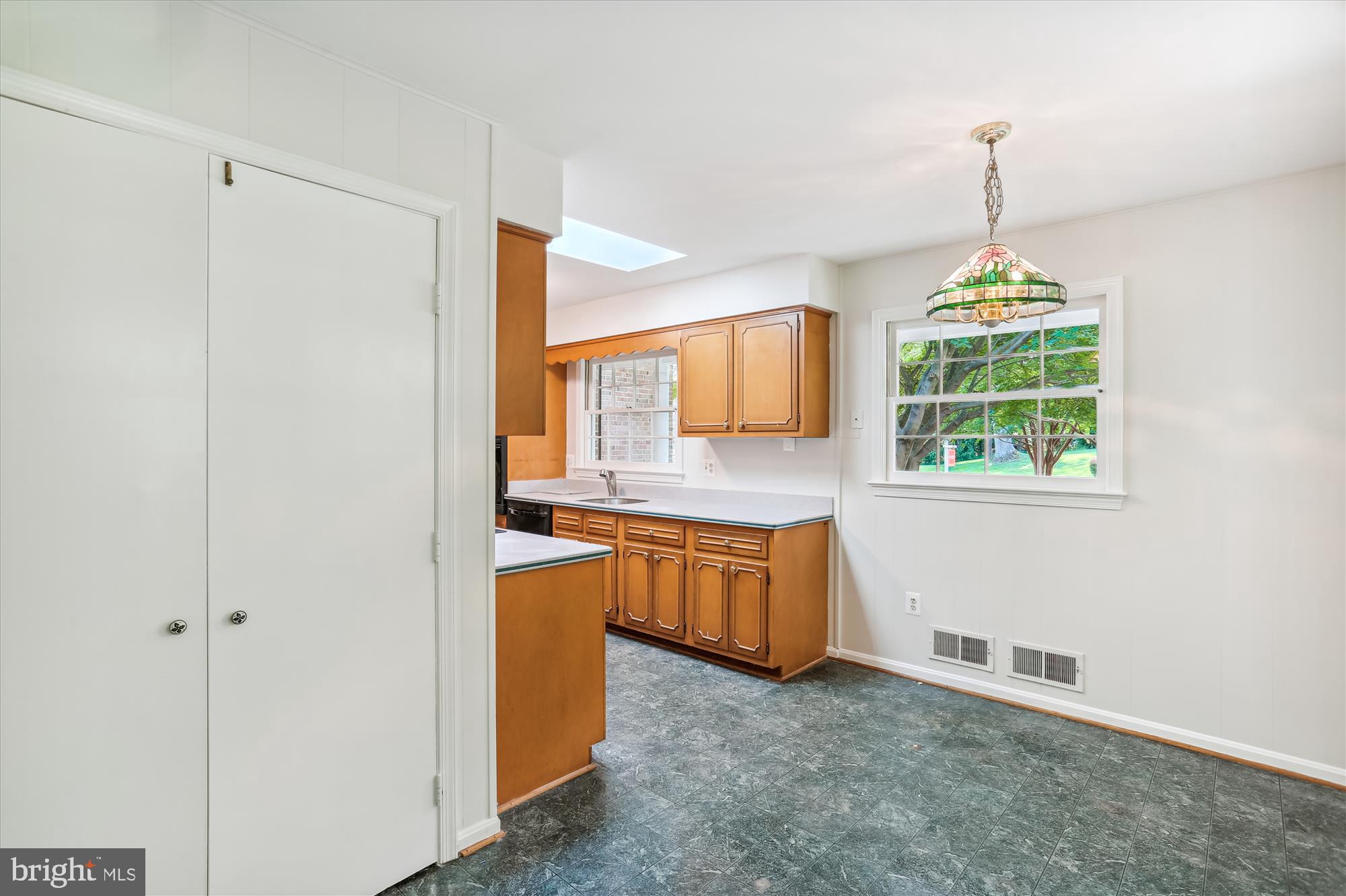 CHARRED OAK ESTATES - Residential