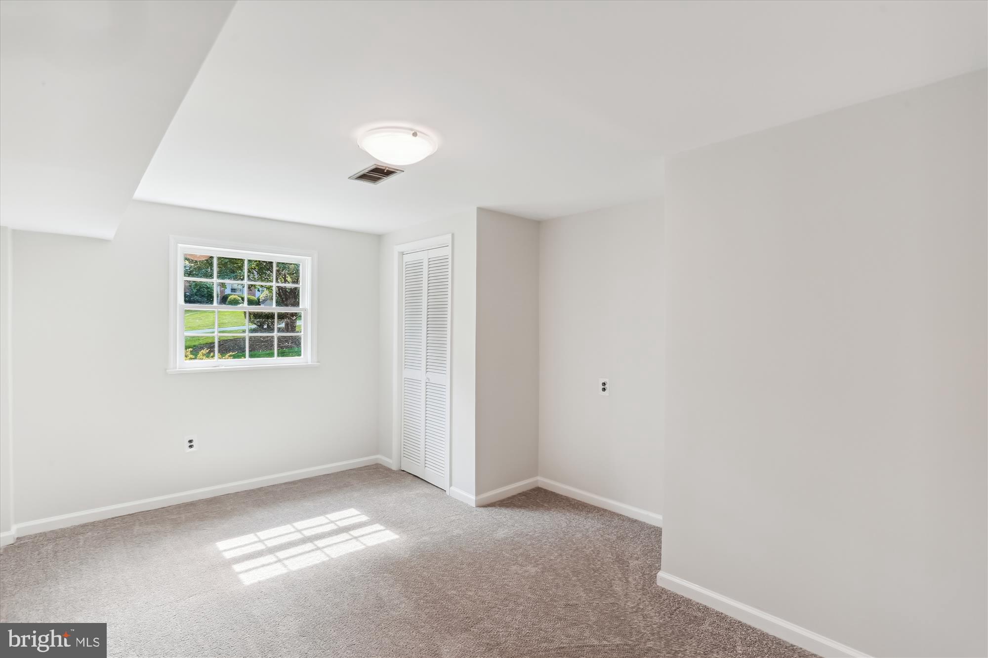 CHARRED OAK ESTATES - Residential