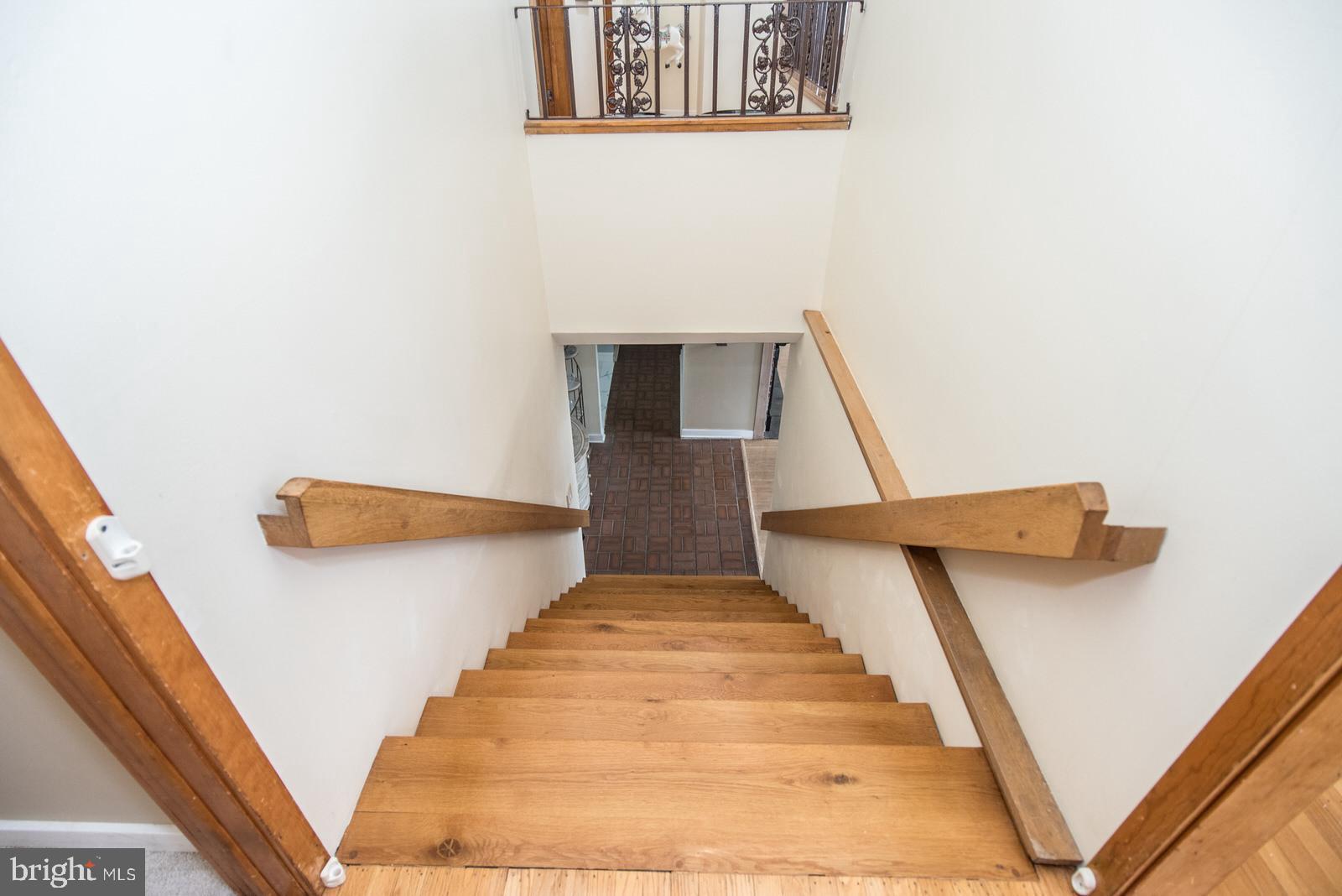 HUNTINGDON VALLEY - Residential