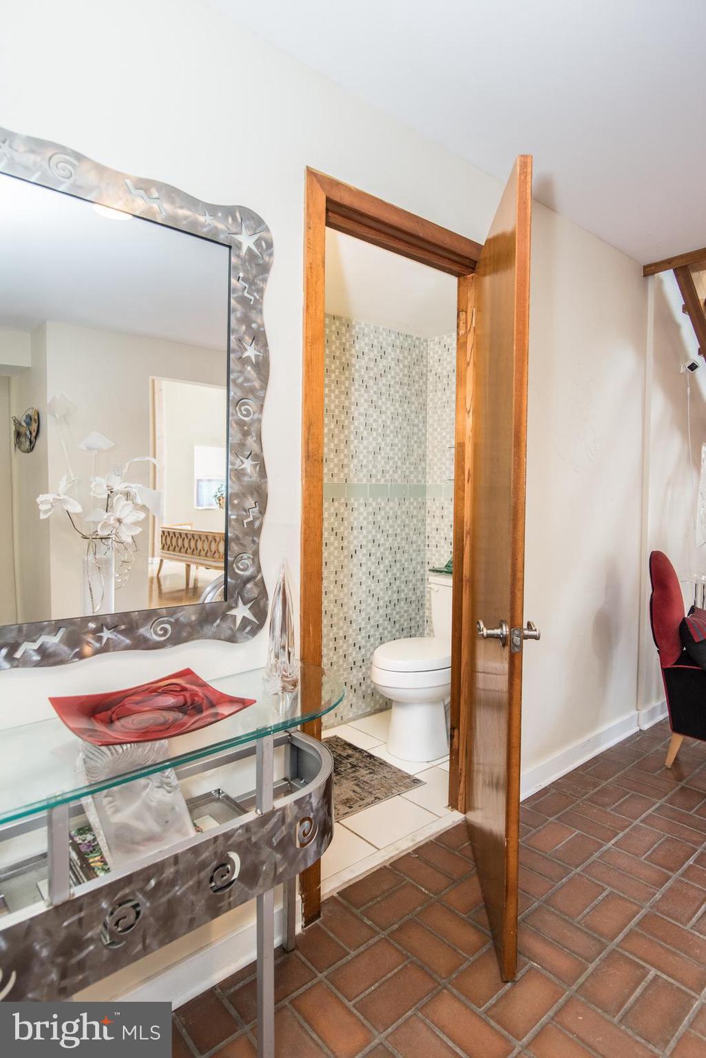 HUNTINGDON VALLEY - Residential