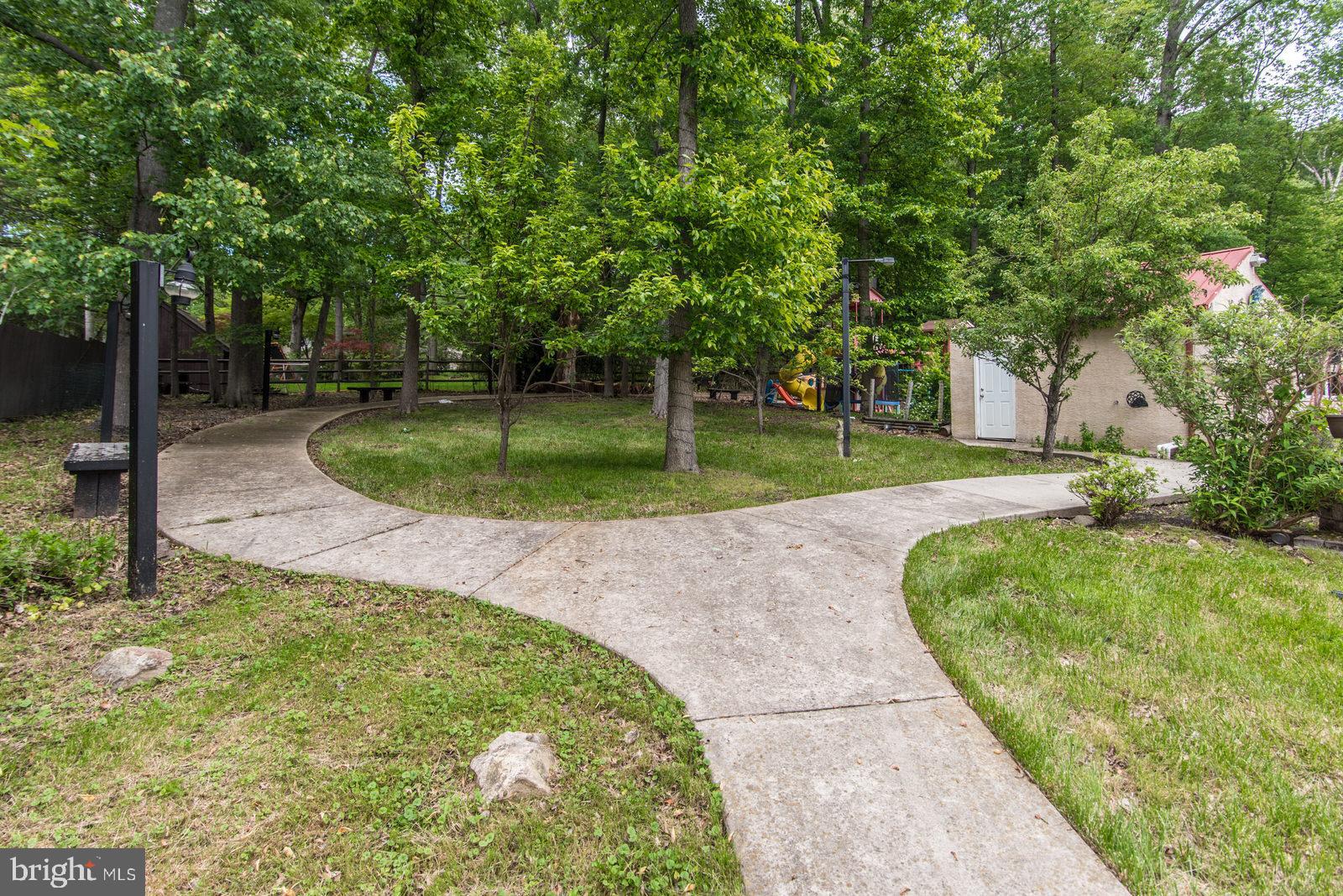 HUNTINGDON VALLEY - Residential