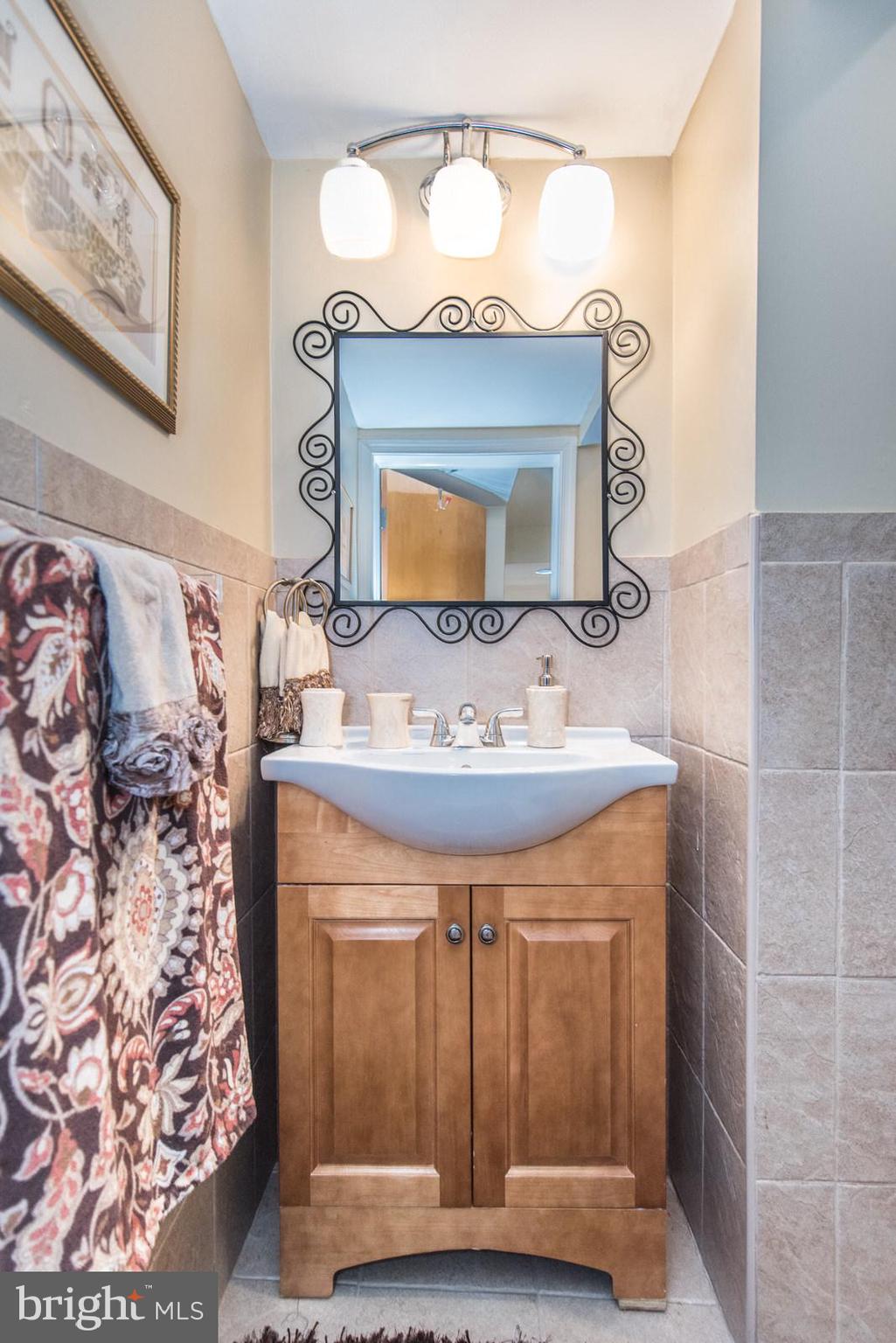 HUNTINGDON VALLEY - Residential