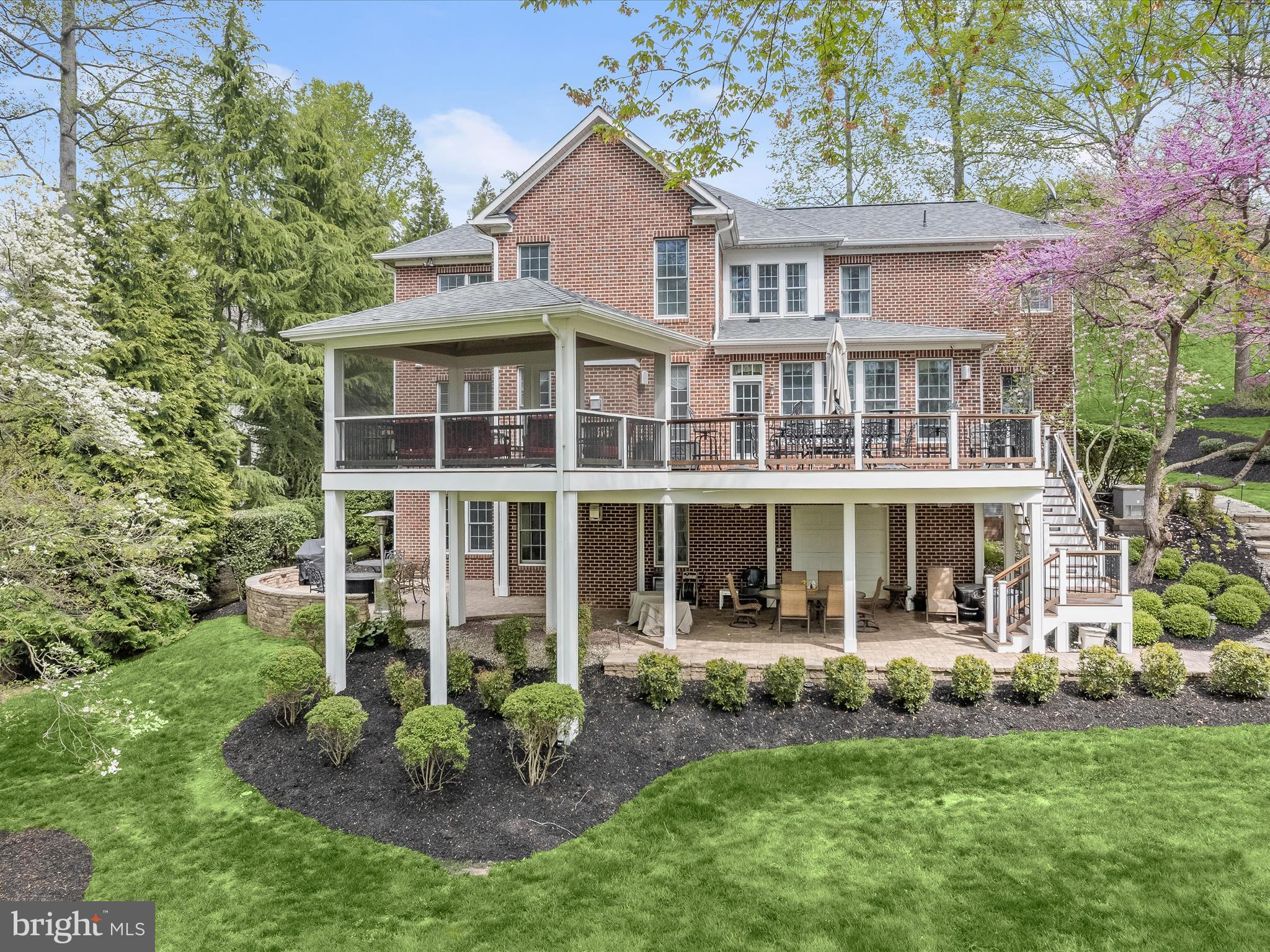 QUARTERFIELD - Residential