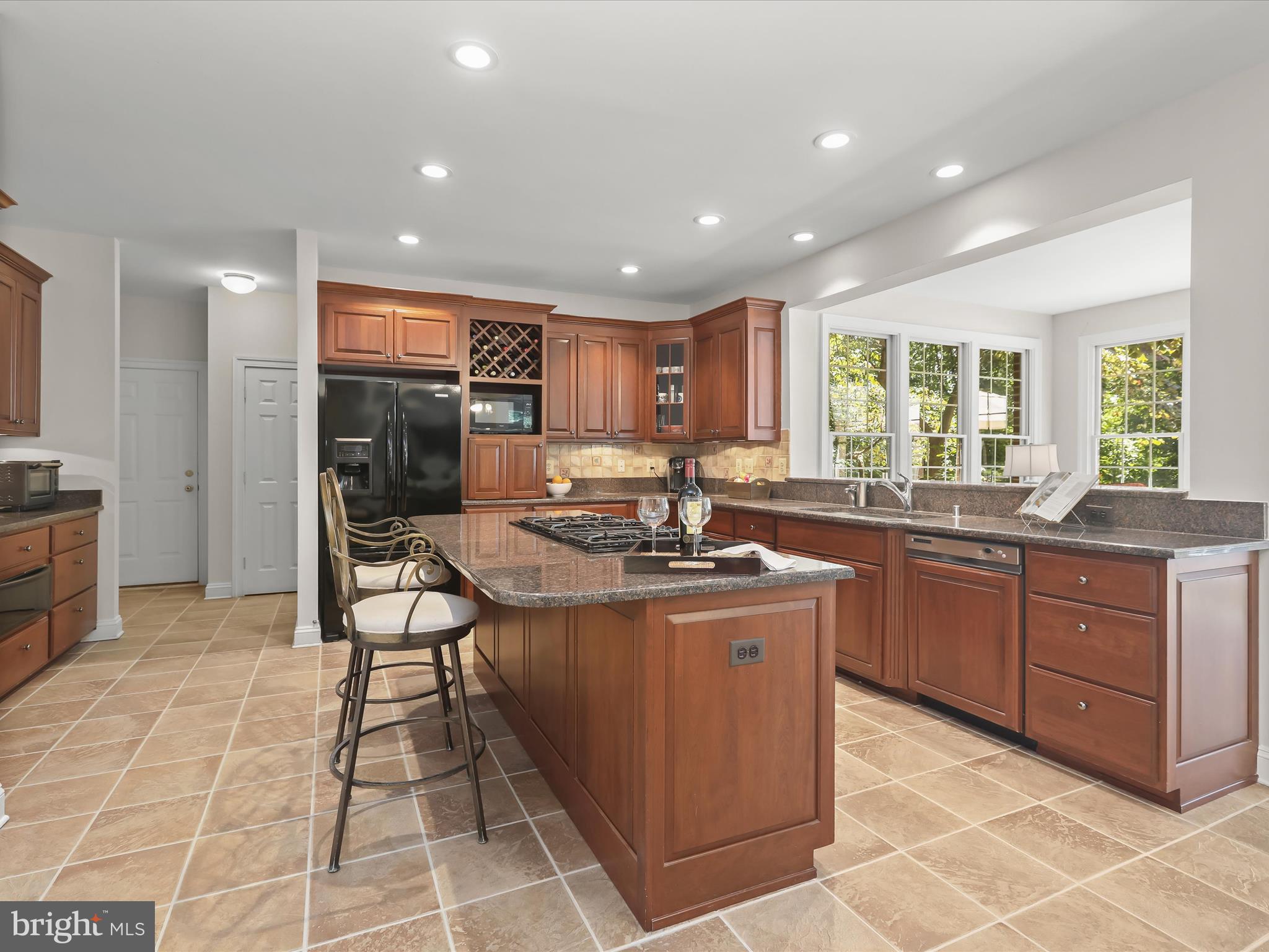 QUARTERFIELD - Residential