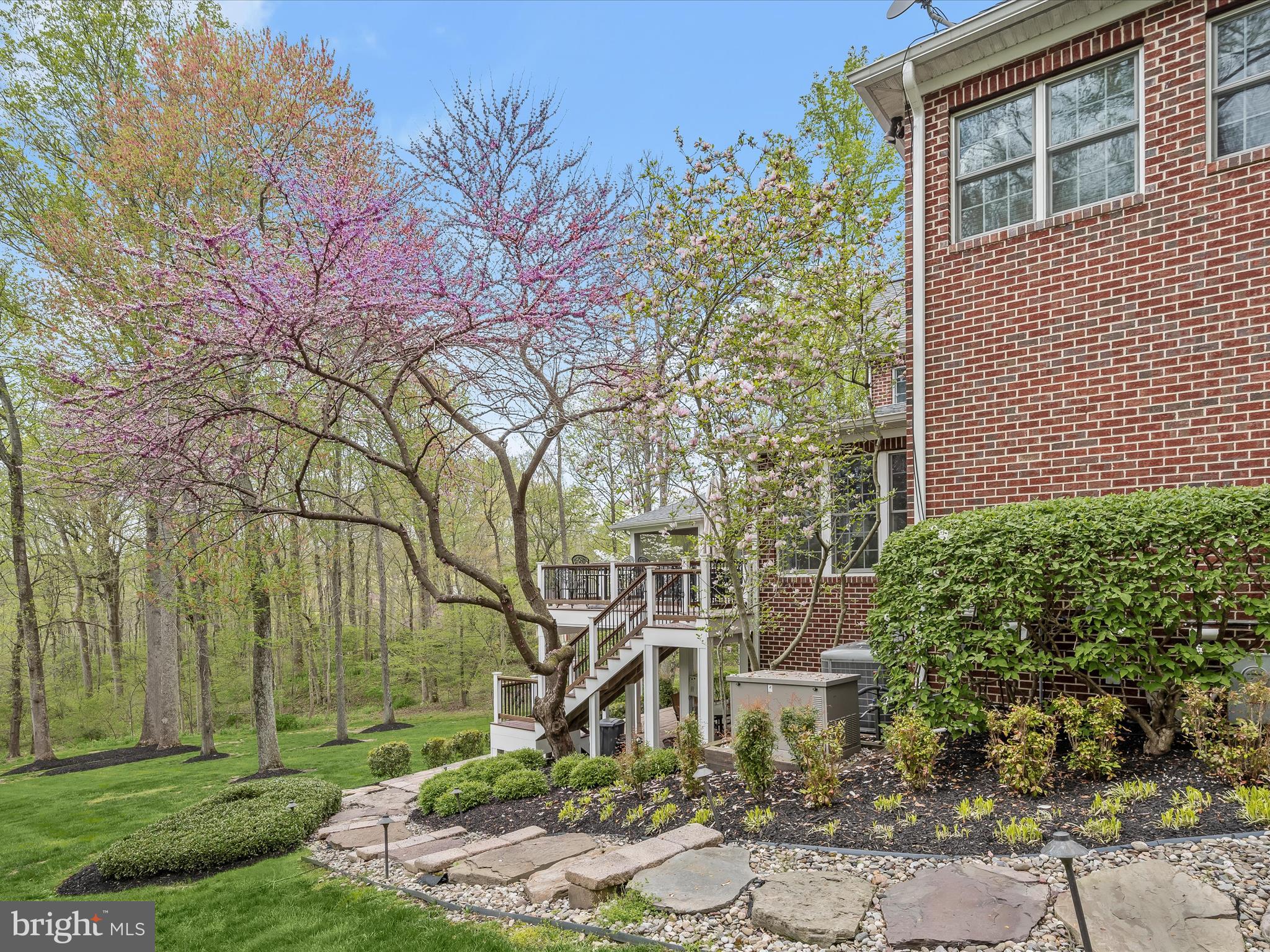 QUARTERFIELD - Residential