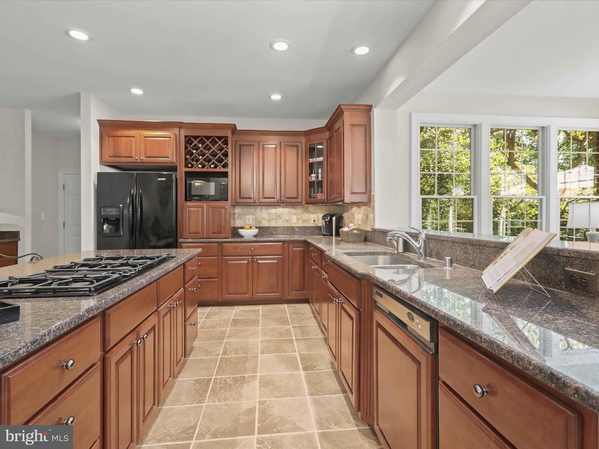 QUARTERFIELD - Residential