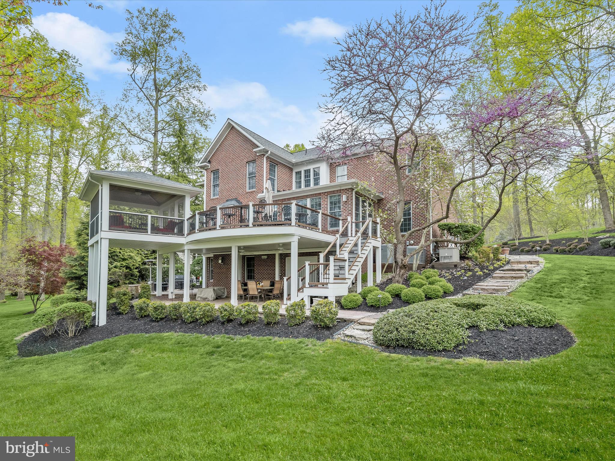 QUARTERFIELD - Residential