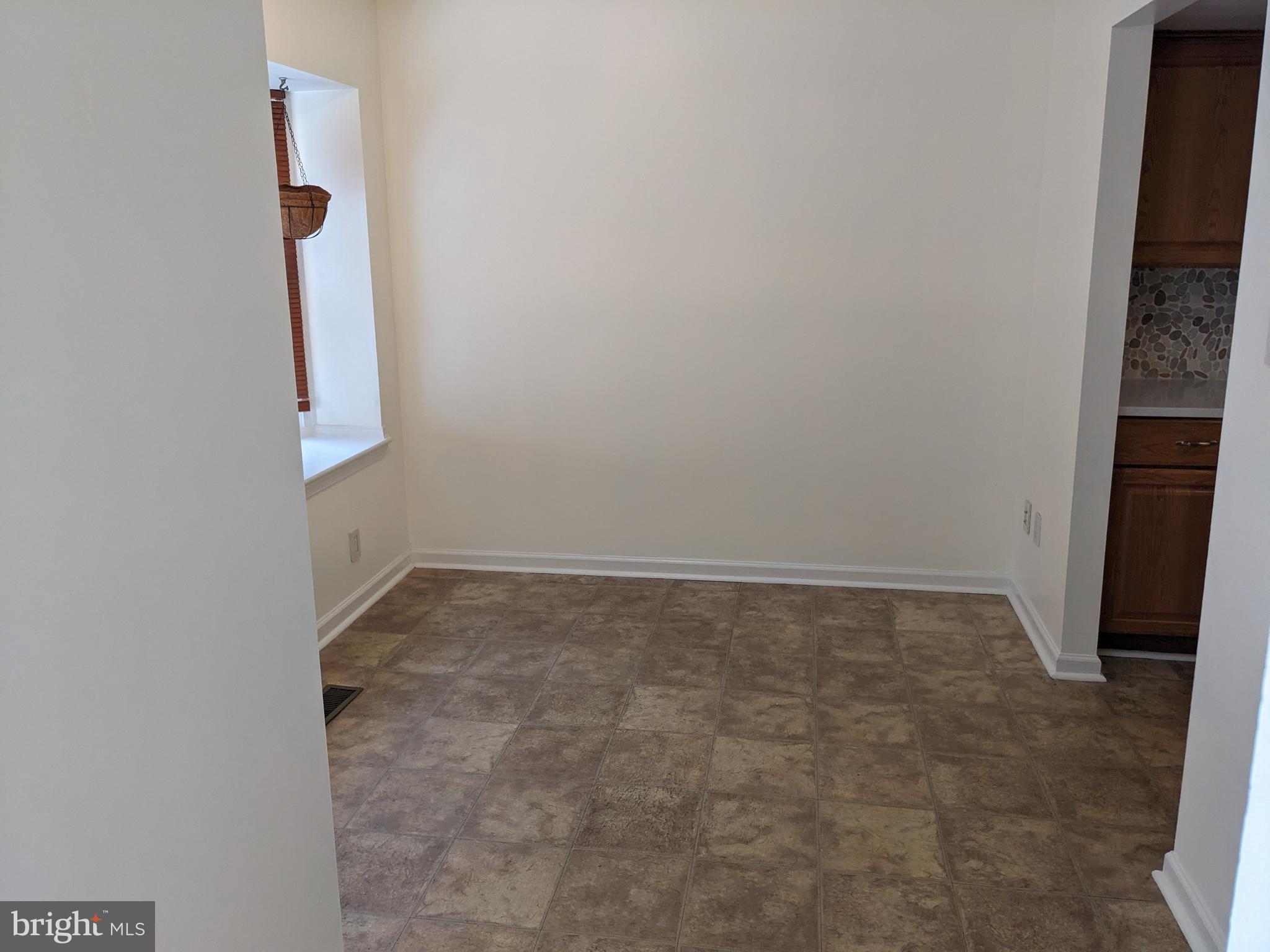 CAVALCADE - Residential Lease