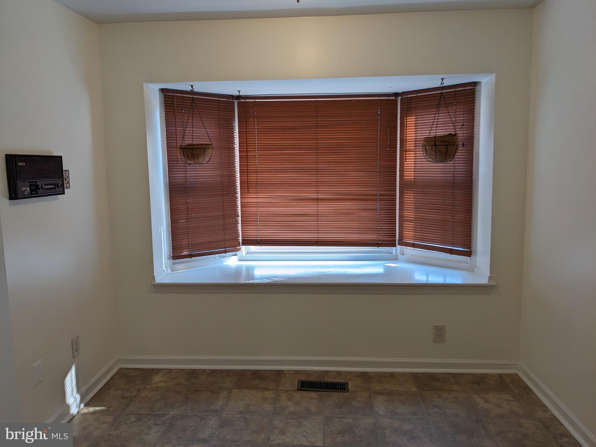 CAVALCADE - Residential Lease