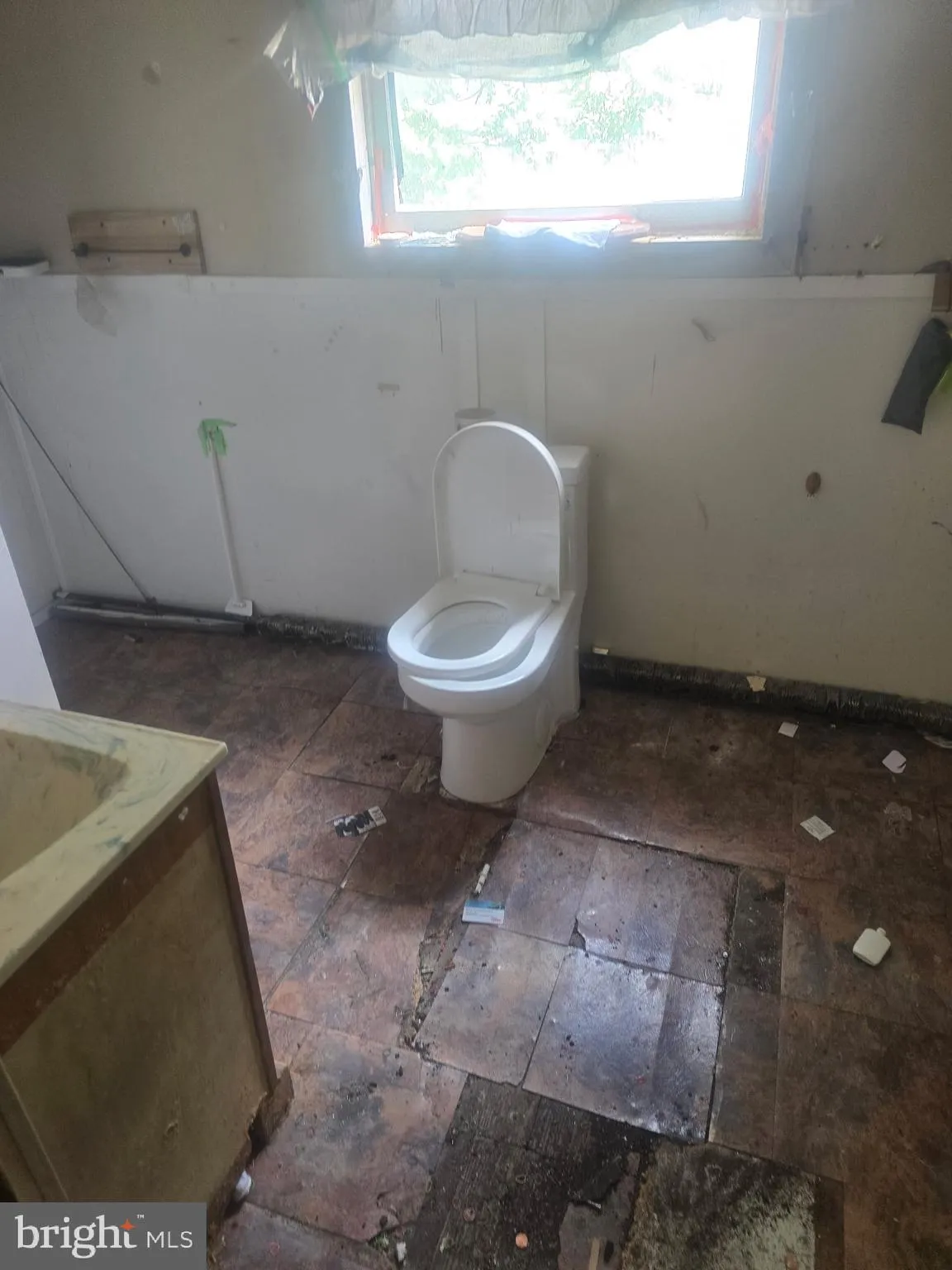 Coal Township, Pennsylvania 17866, United States, 3 Bedrooms Bedrooms, ,1 BathroomBathrooms,Residential,Active,204634