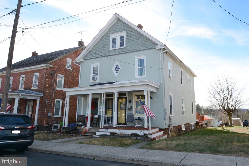 Photo of 206 Cherry Street, EAST GREENVILLE, PA 18041 (MLS # PAMC2163750)