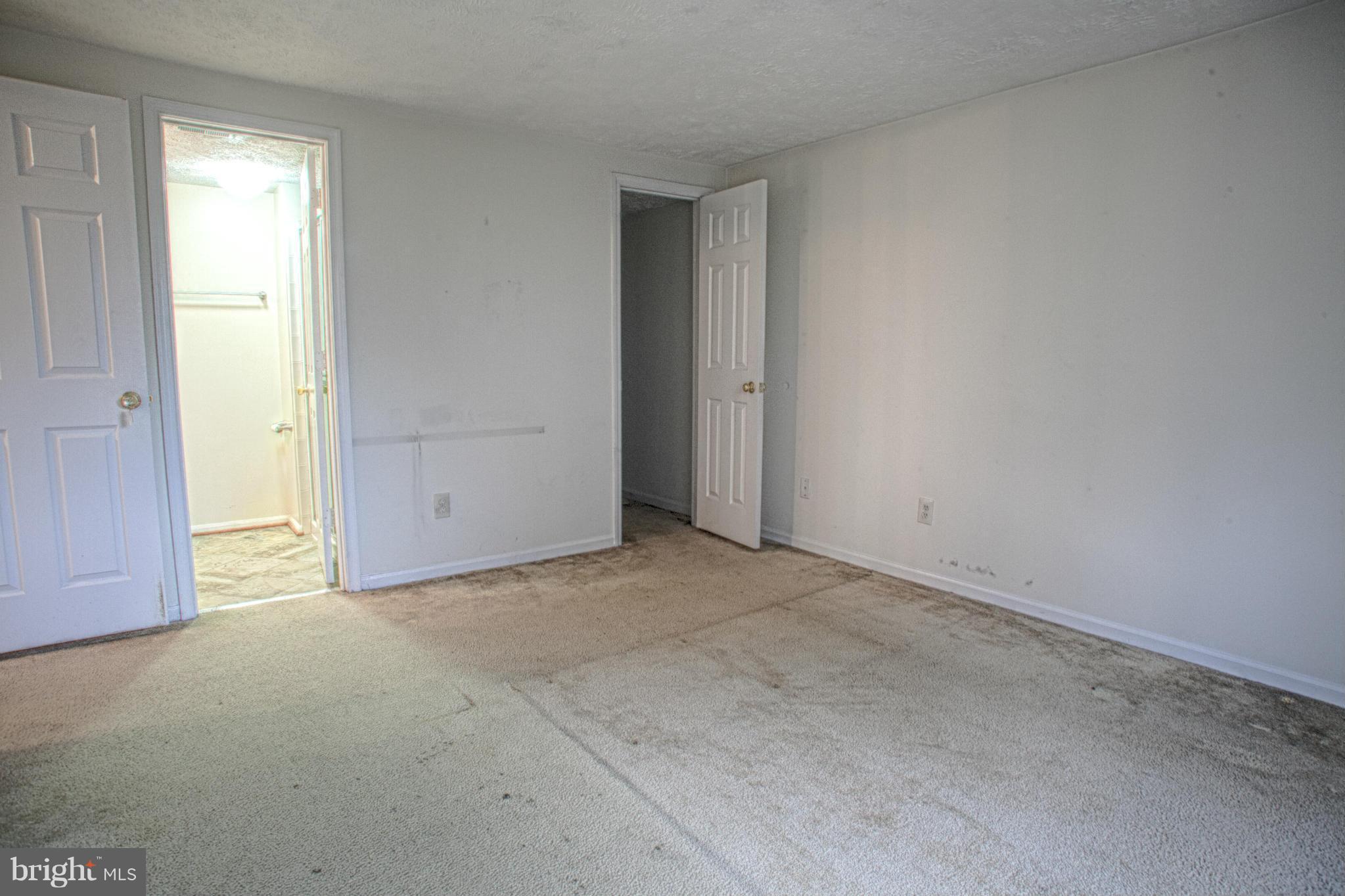 PRINCETON WOODS - Residential