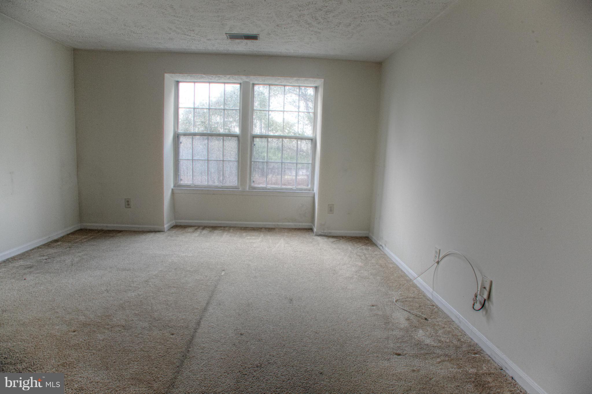 PRINCETON WOODS - Residential