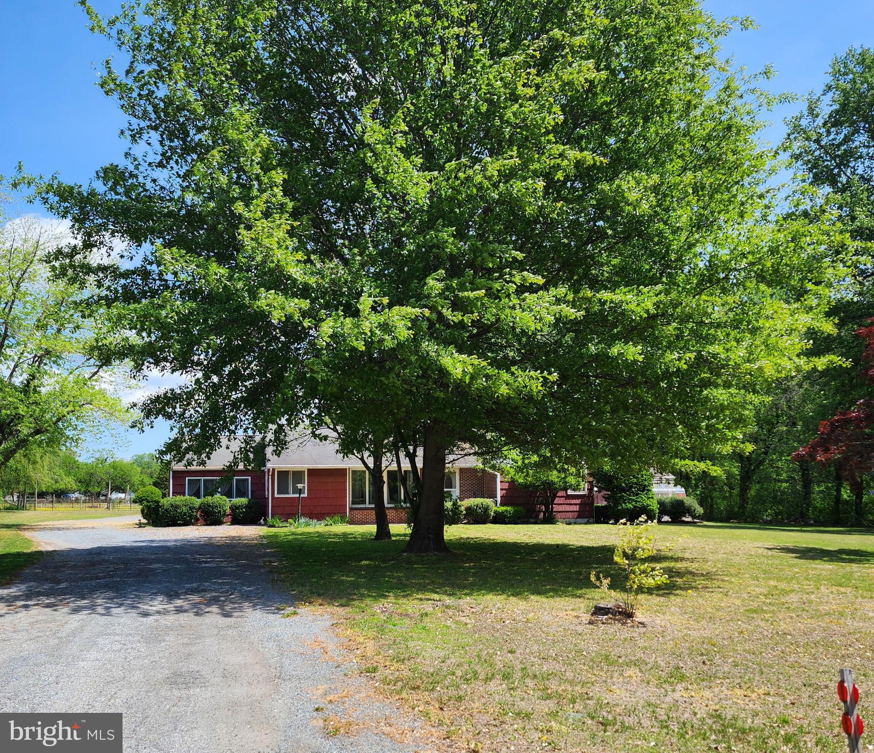 700 CANTERBURY ROAD