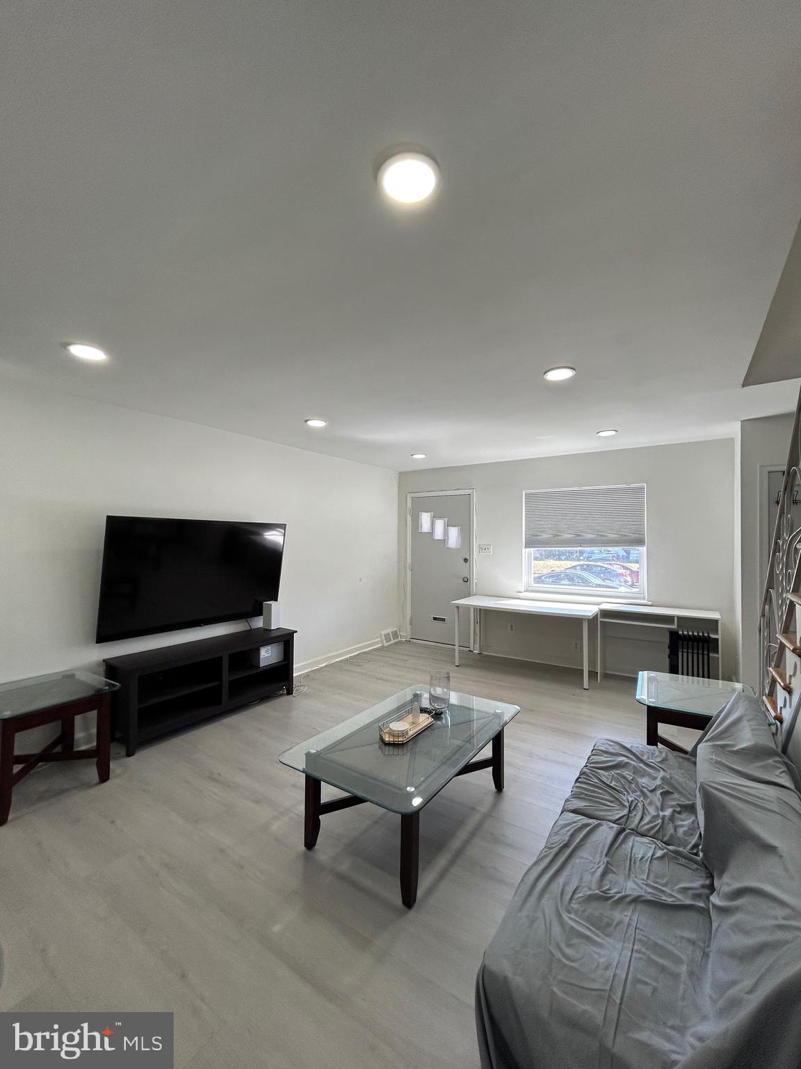 MAYFAIR - Residential