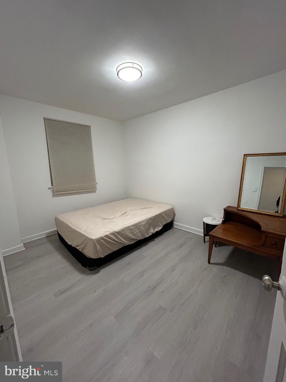 MAYFAIR - Residential