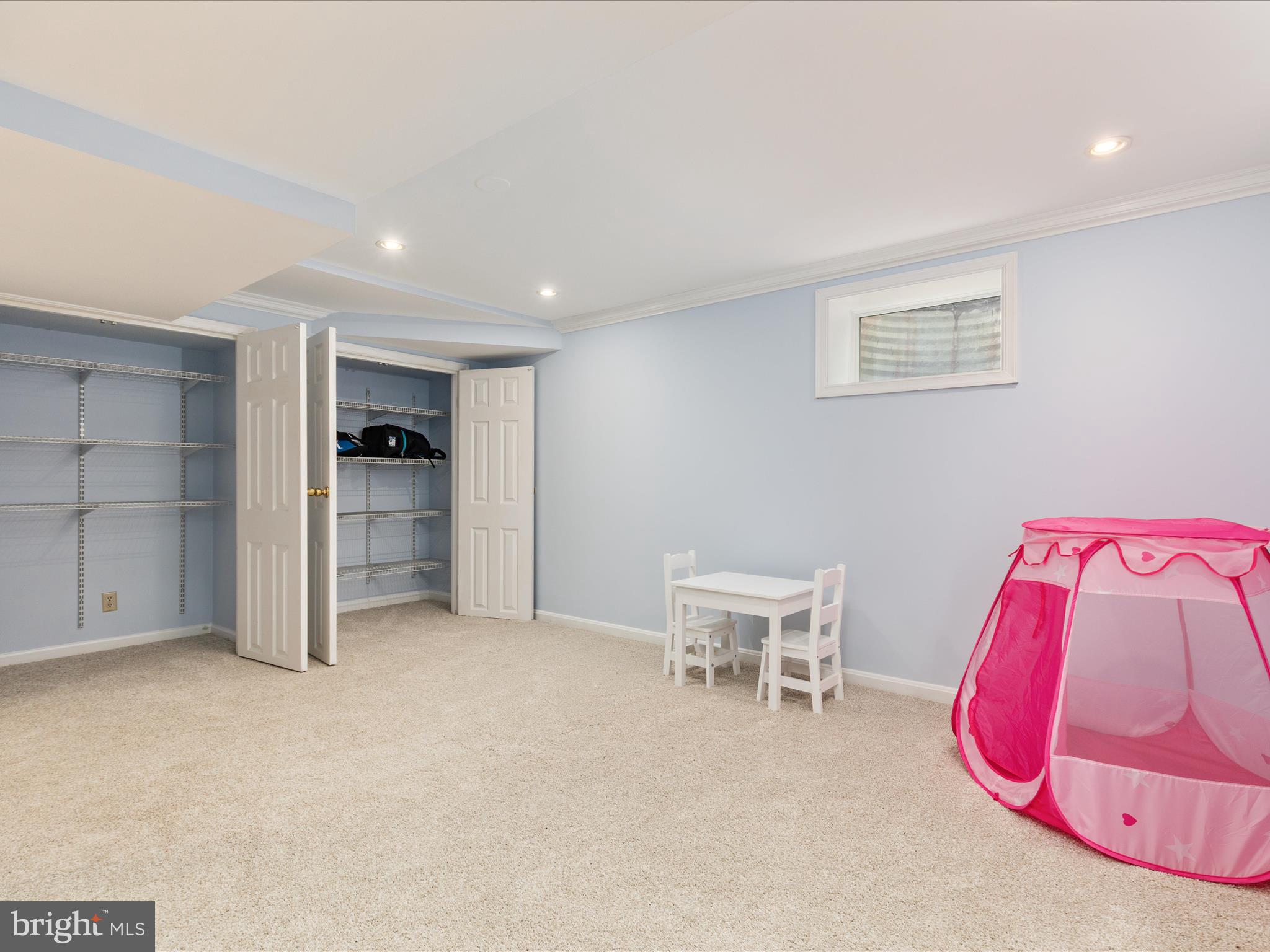 WEST SPRINGFIELD VILLAGE - Residential